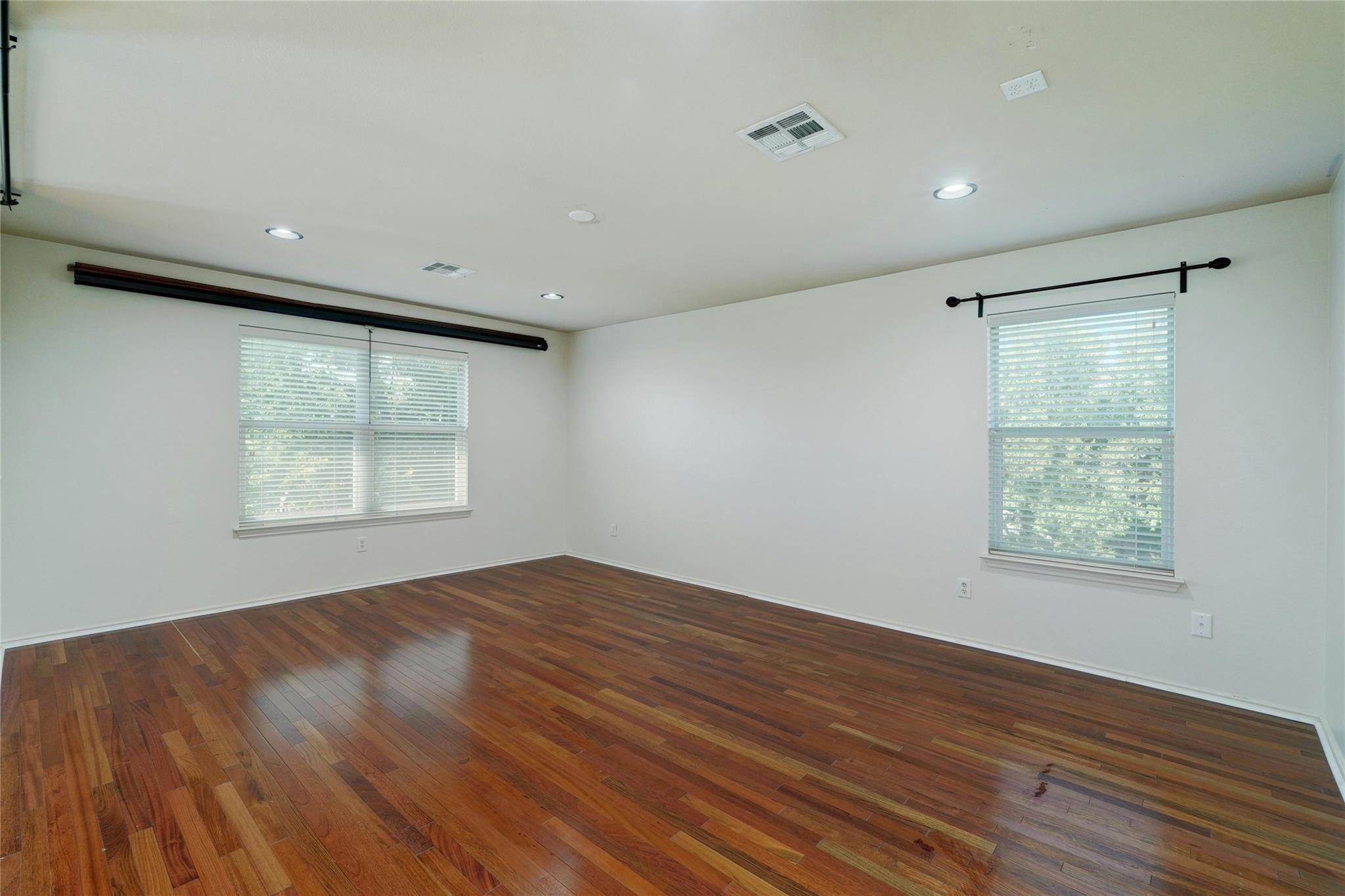 8227 Liberty Walk DR