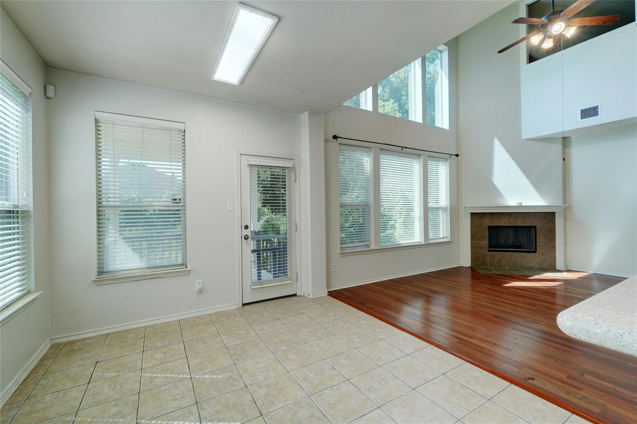 8227 Liberty Walk DR