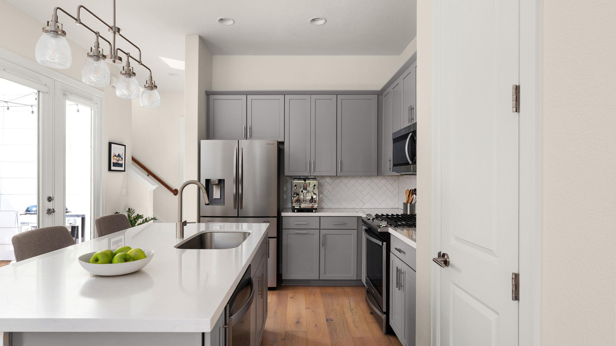 2508 Robert Browning ST, Austin