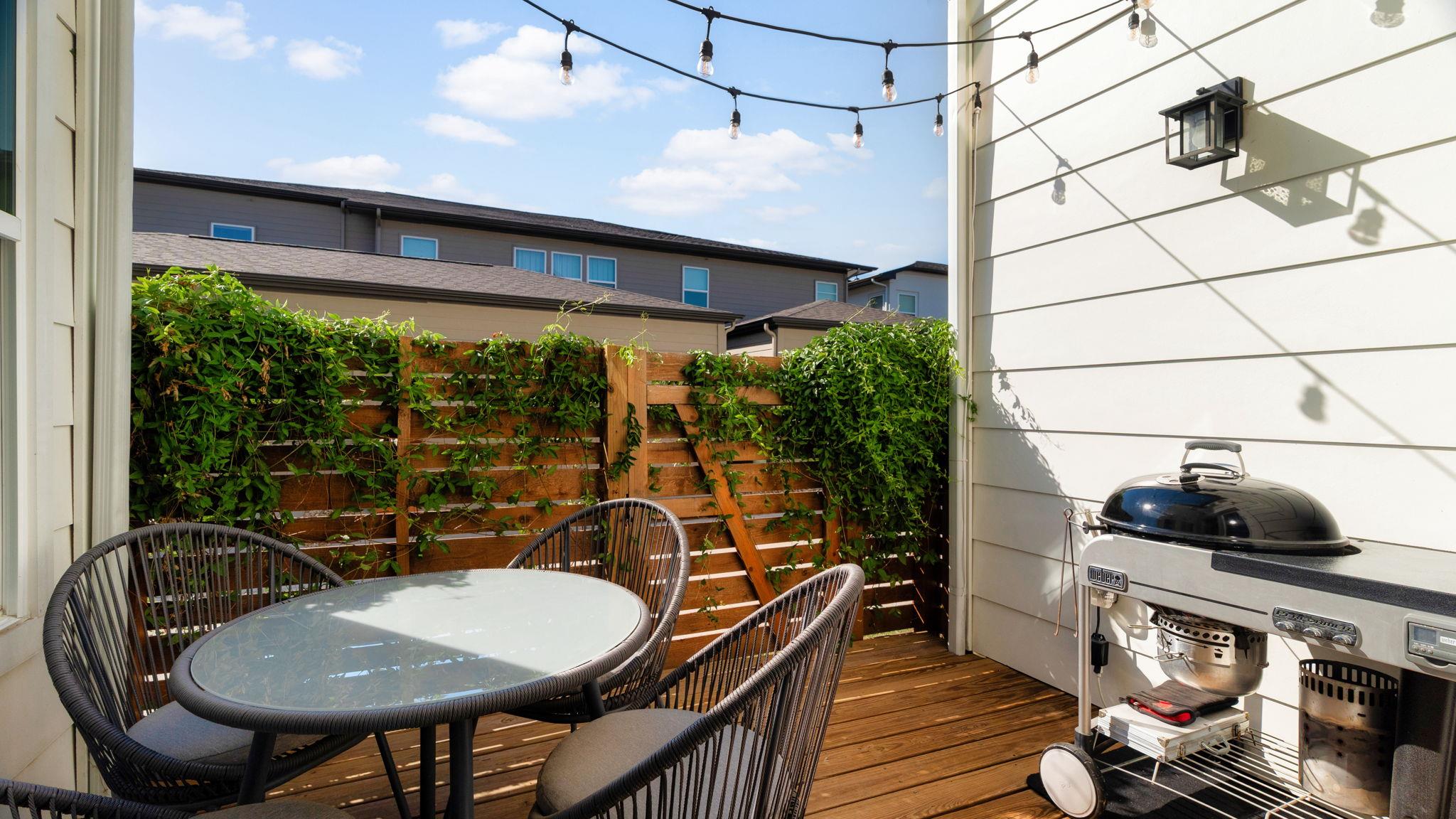 2508 Robert Browning ST, Austin