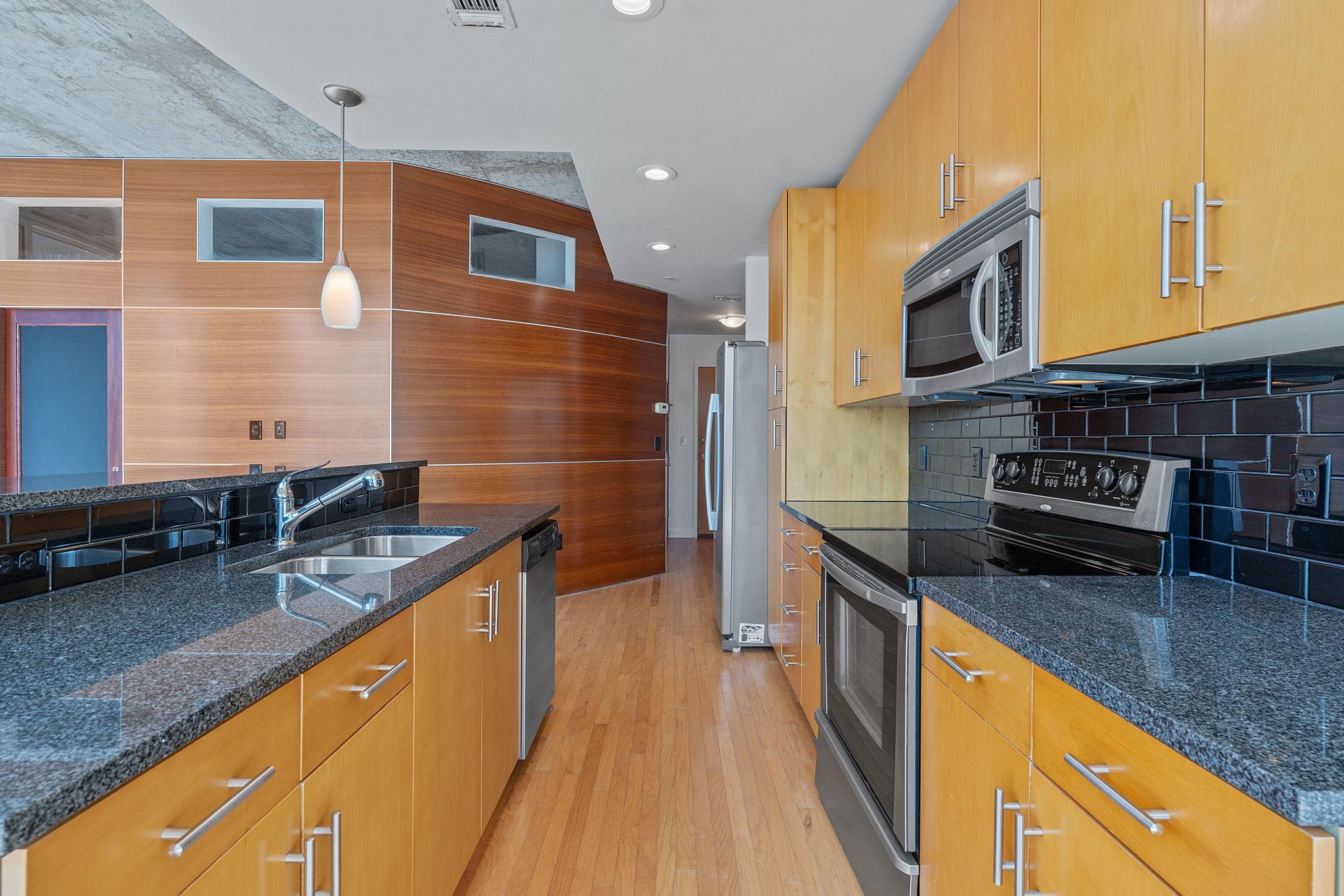 360 Nueces ST # 2401, Austin Unit: 2401