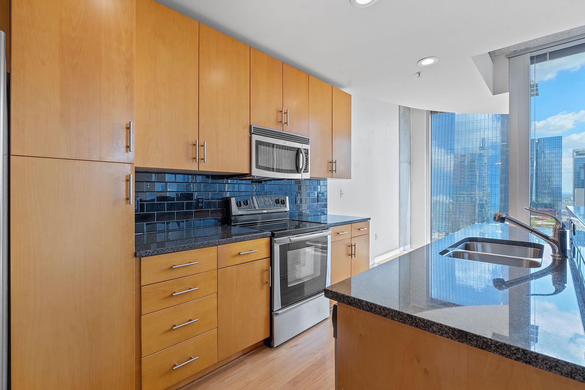 360 Nueces ST # 2401, Austin Unit: 2401