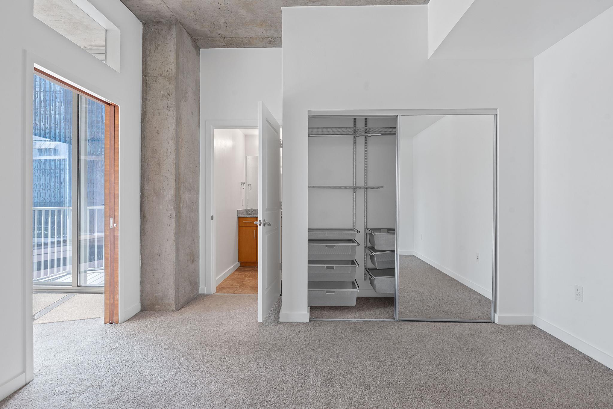 360 Nueces ST # 2401, Austin Unit: 2401