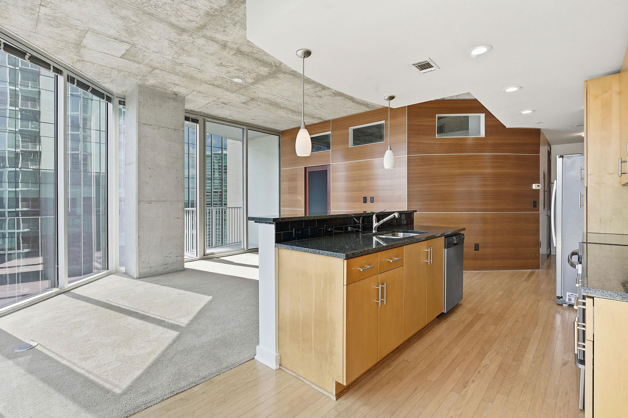 360 Nueces ST # 2401, Austin Unit: 2401