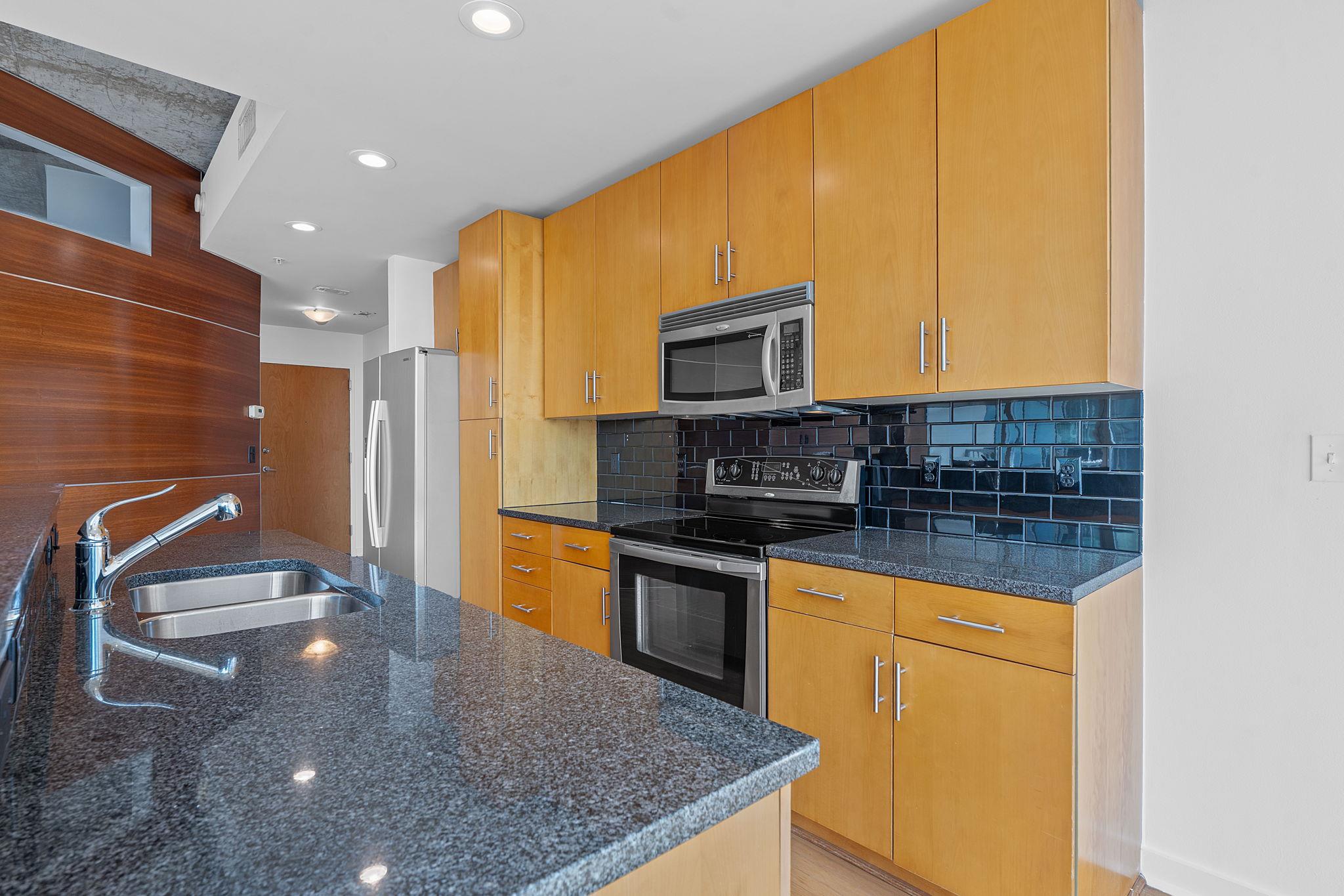 360 Nueces ST # 2401, Austin Unit: 2401