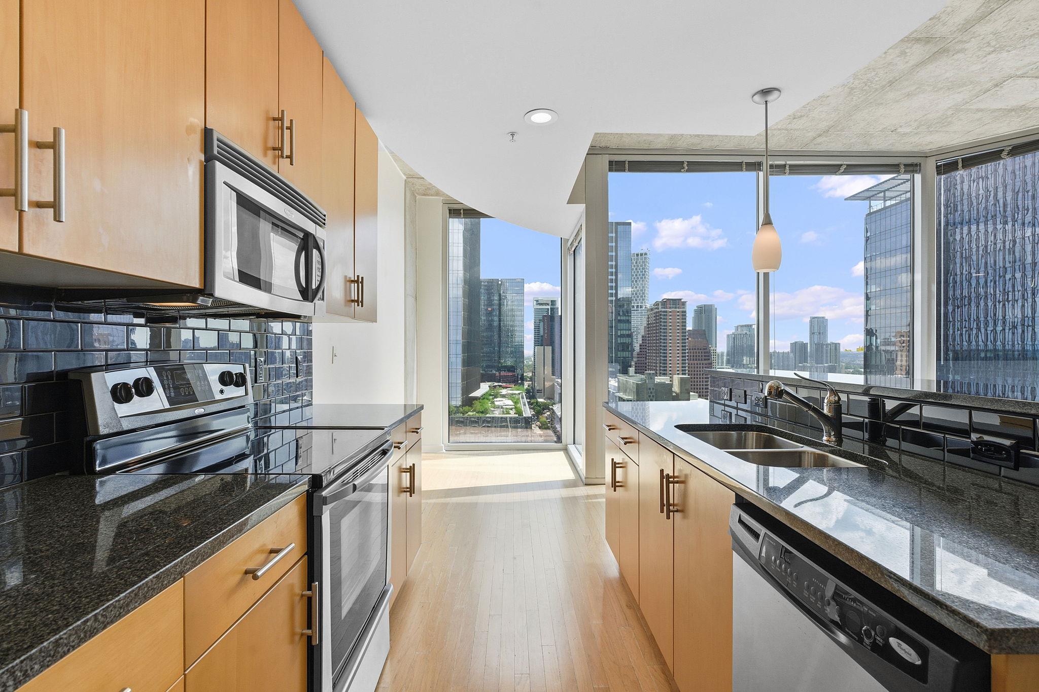 360 Nueces ST # 2401, Austin Unit: 2401