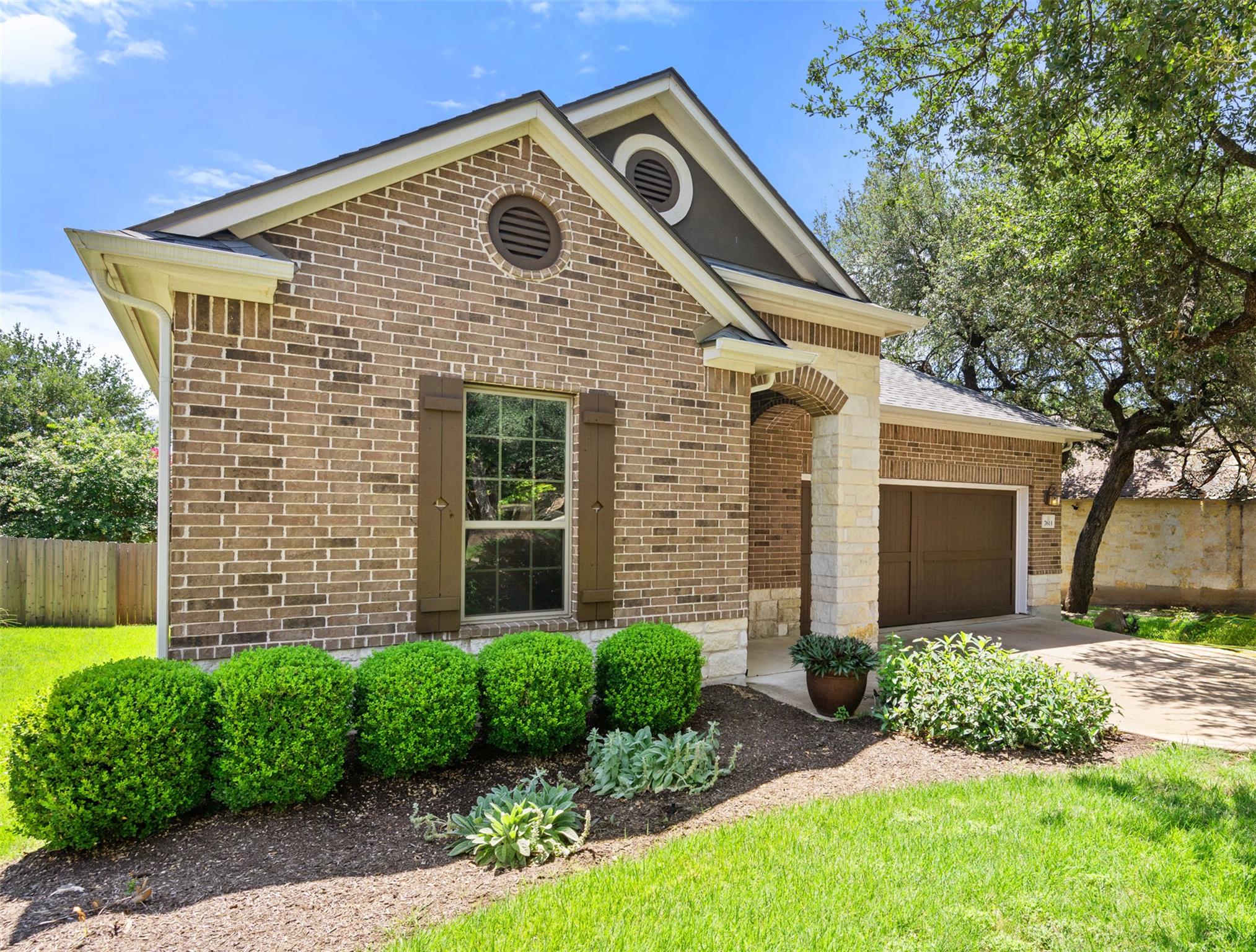 7613 Brecourt Manor WAY