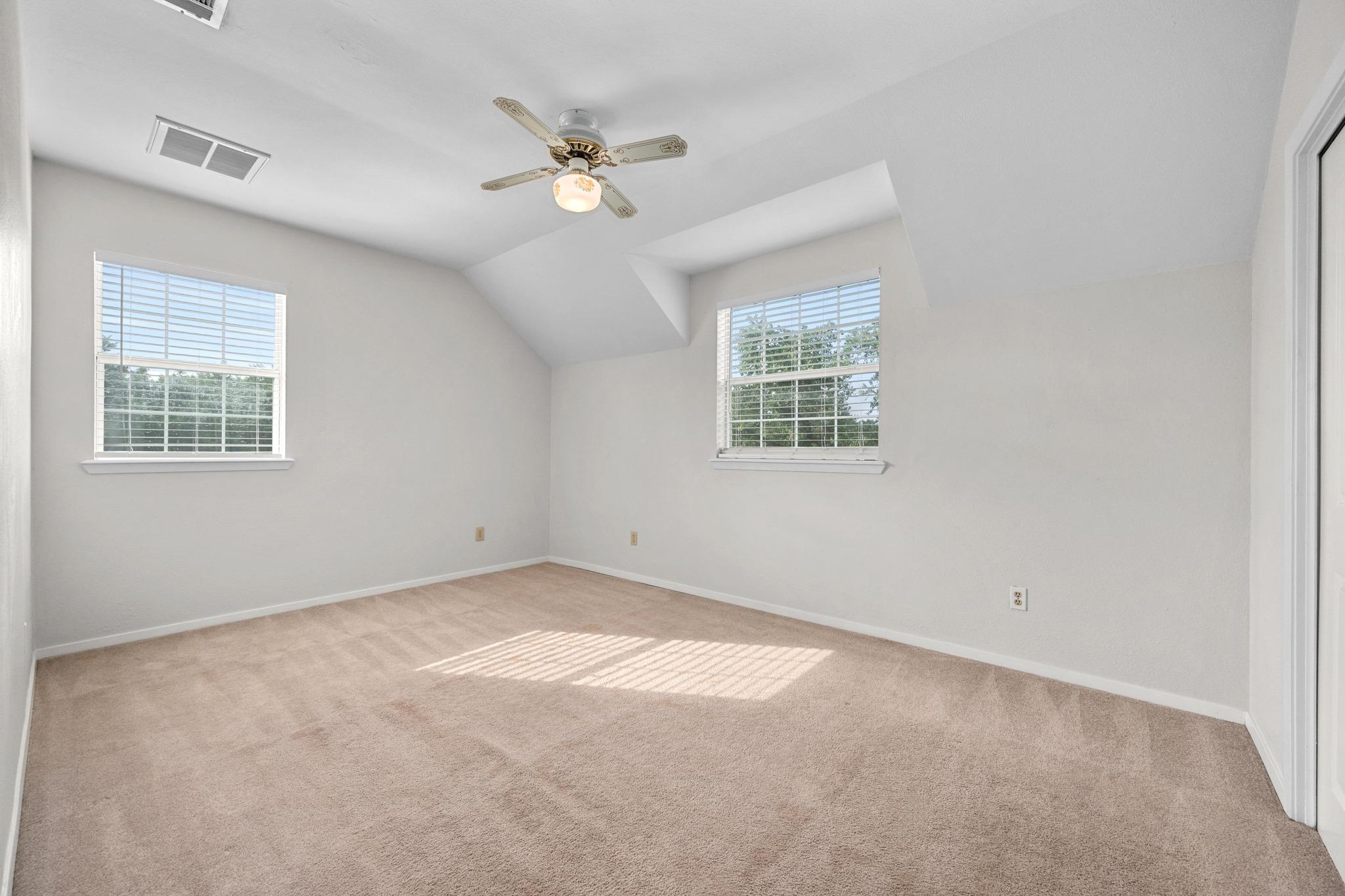 15002 Mettle DR