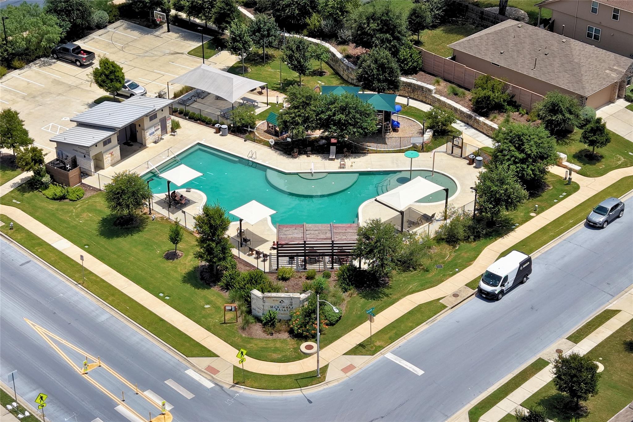 6601 Ranchito DR