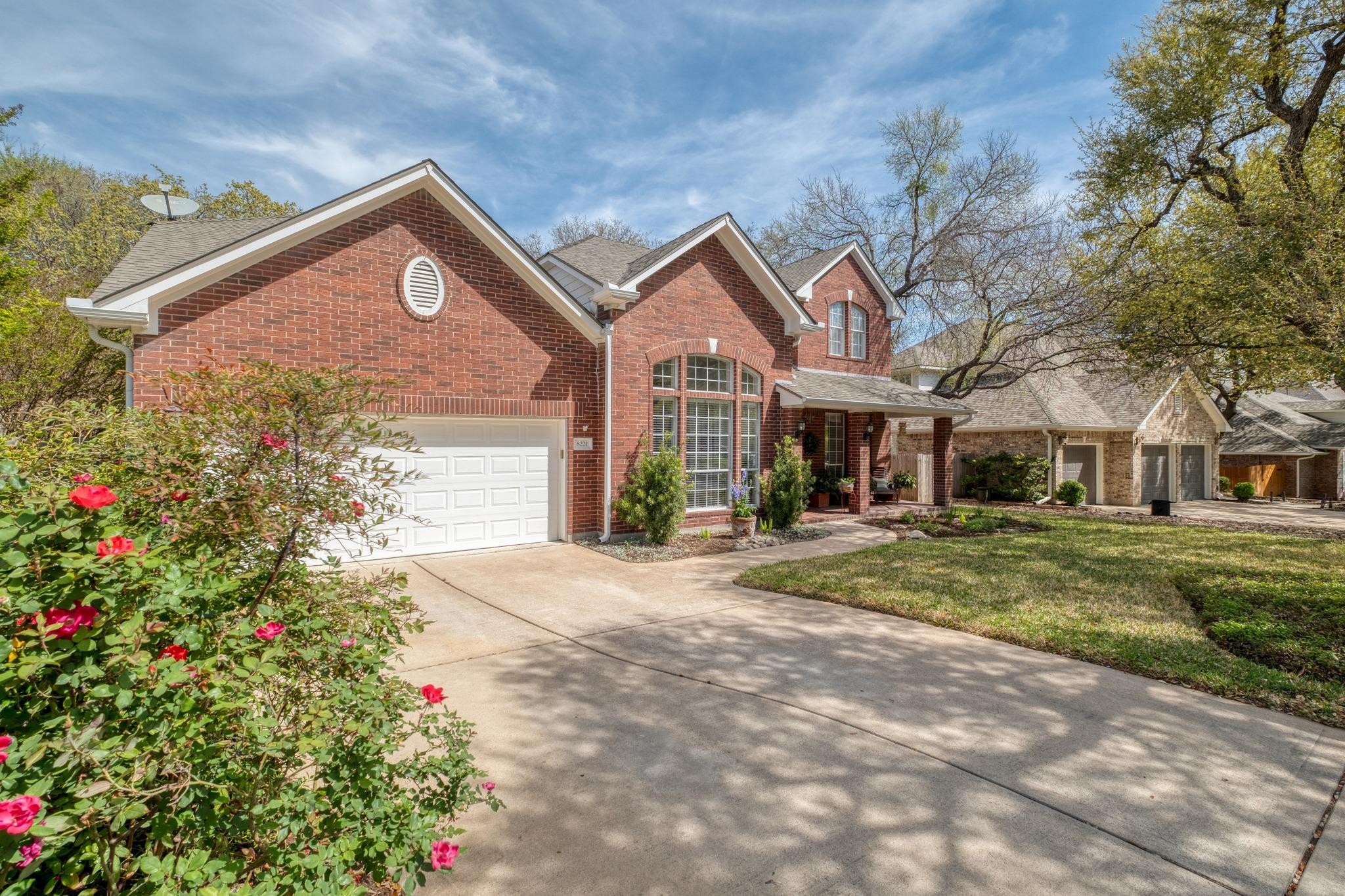 8221 Fern Bluff Ave