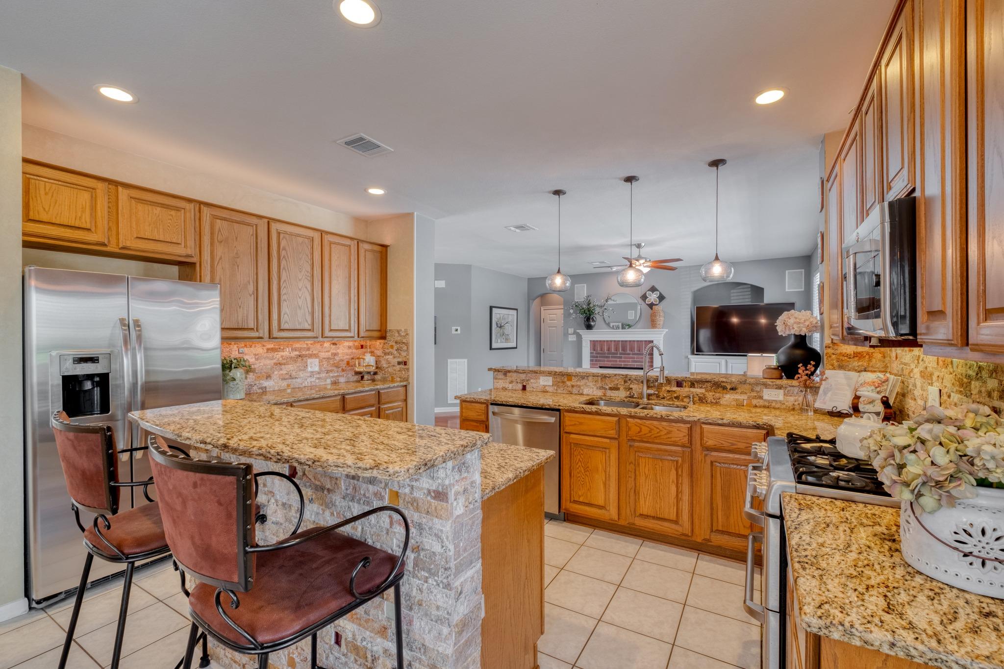 8221 Fern Bluff Ave