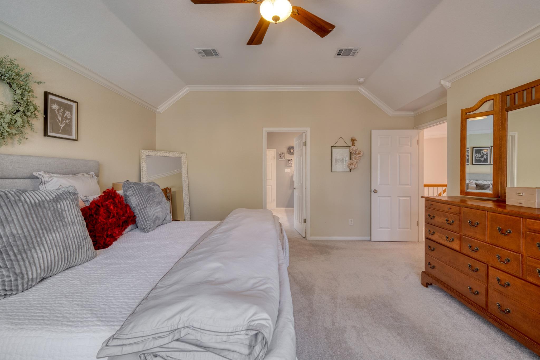 8221 Fern Bluff Ave