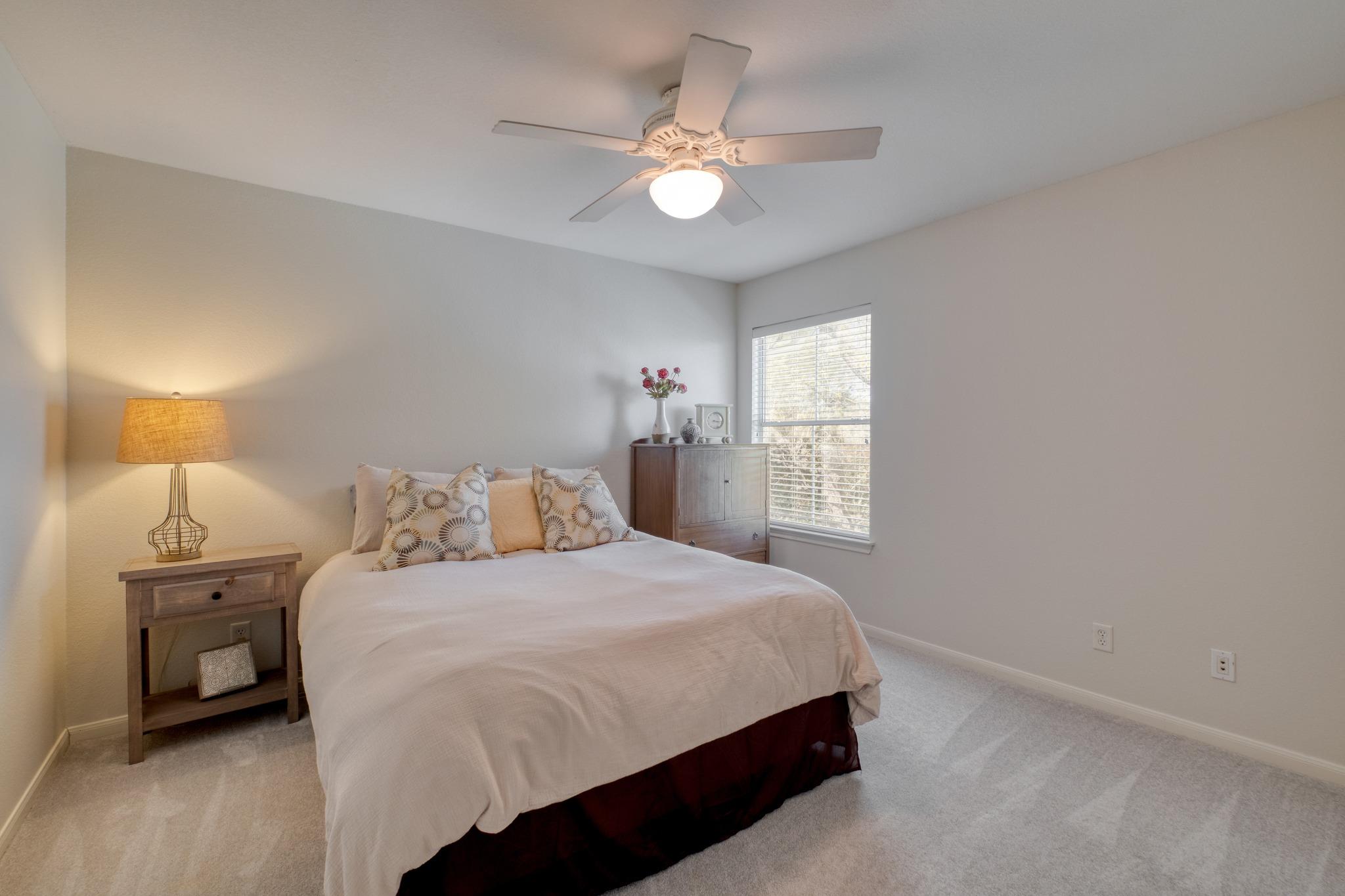 8221 Fern Bluff Ave