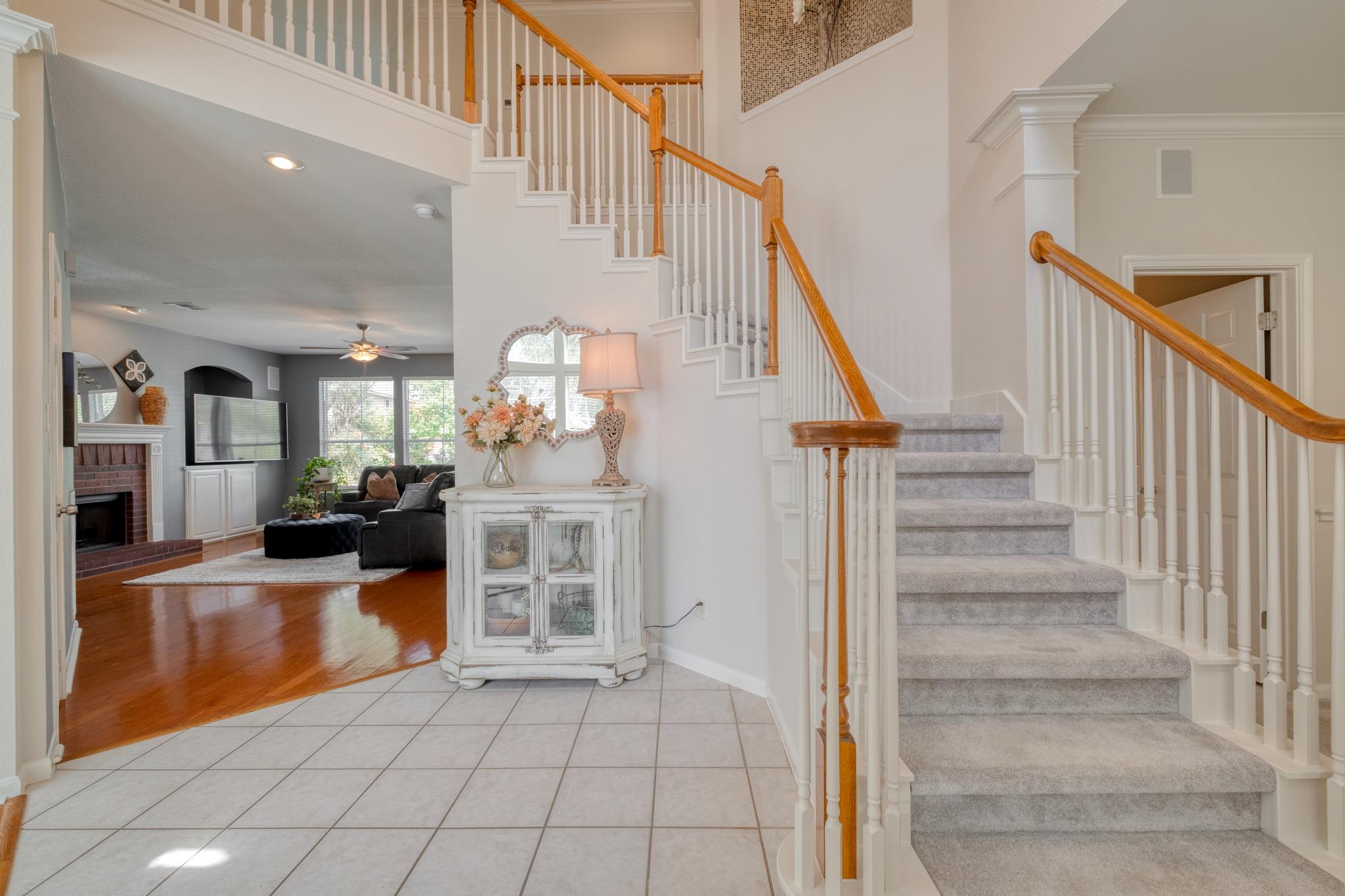 8221 Fern Bluff Ave
