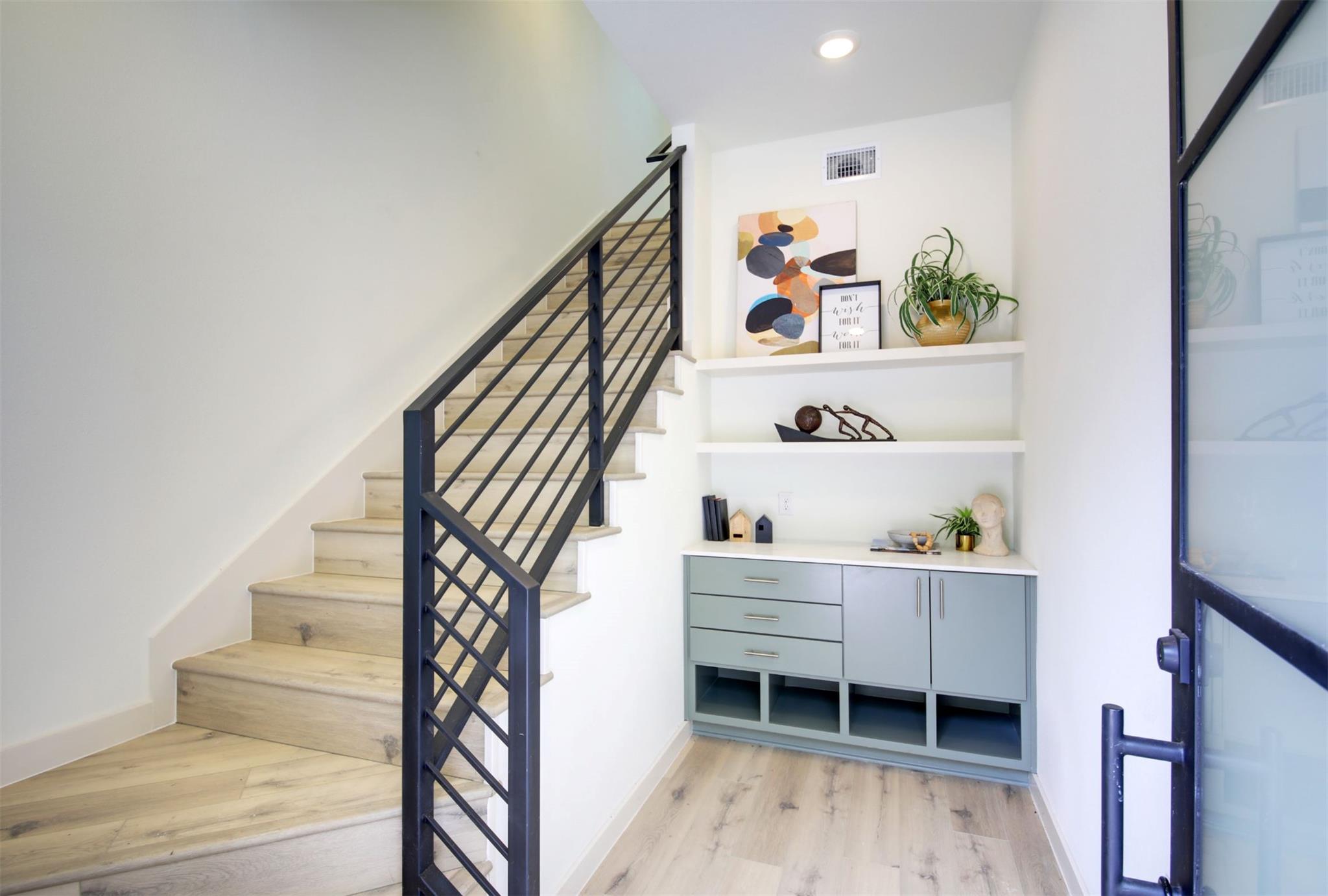 6802 Montana ST # 2
