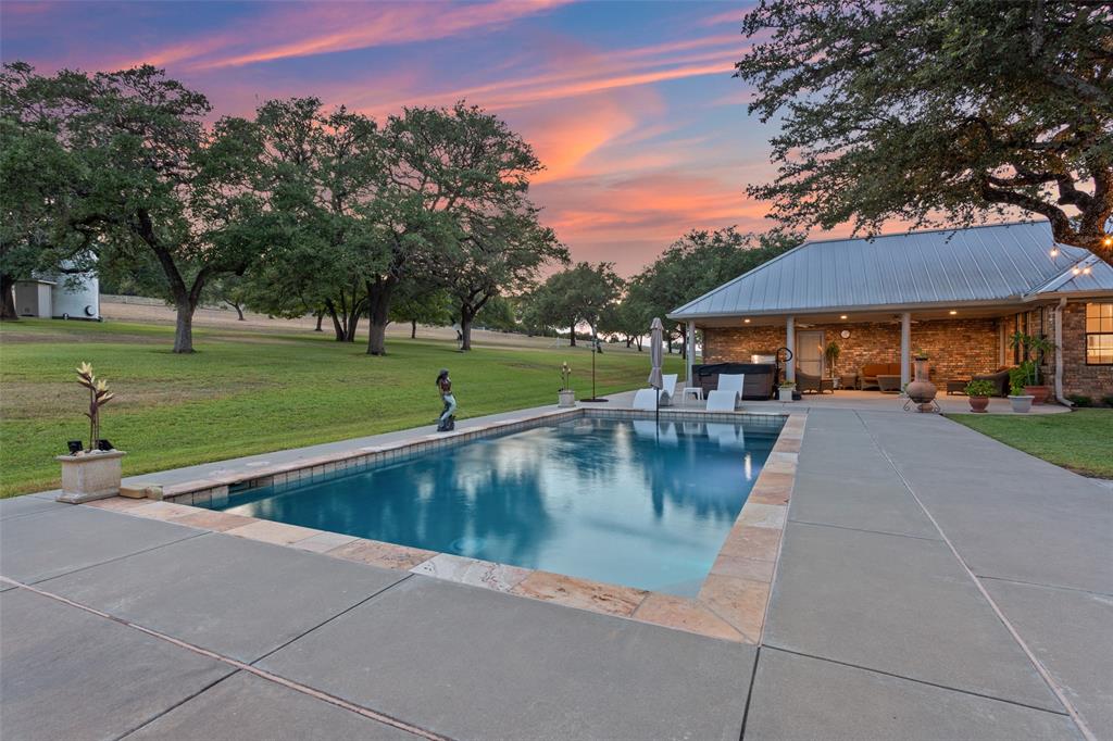 2660 Split Oak Ranch RD