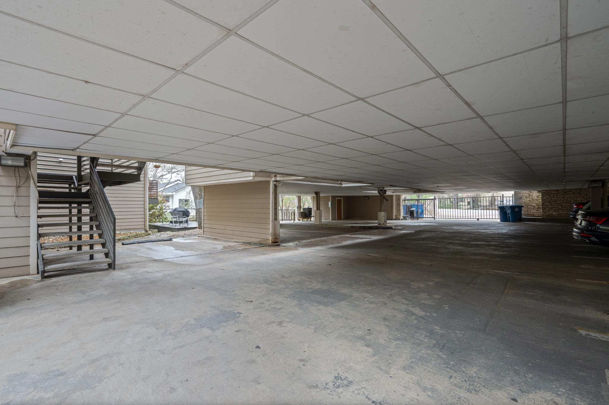 4409 Duval ST # 305