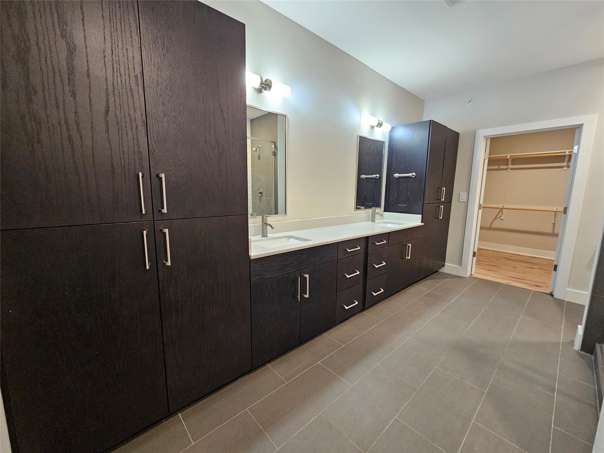 3114 S Congress Ave # 302