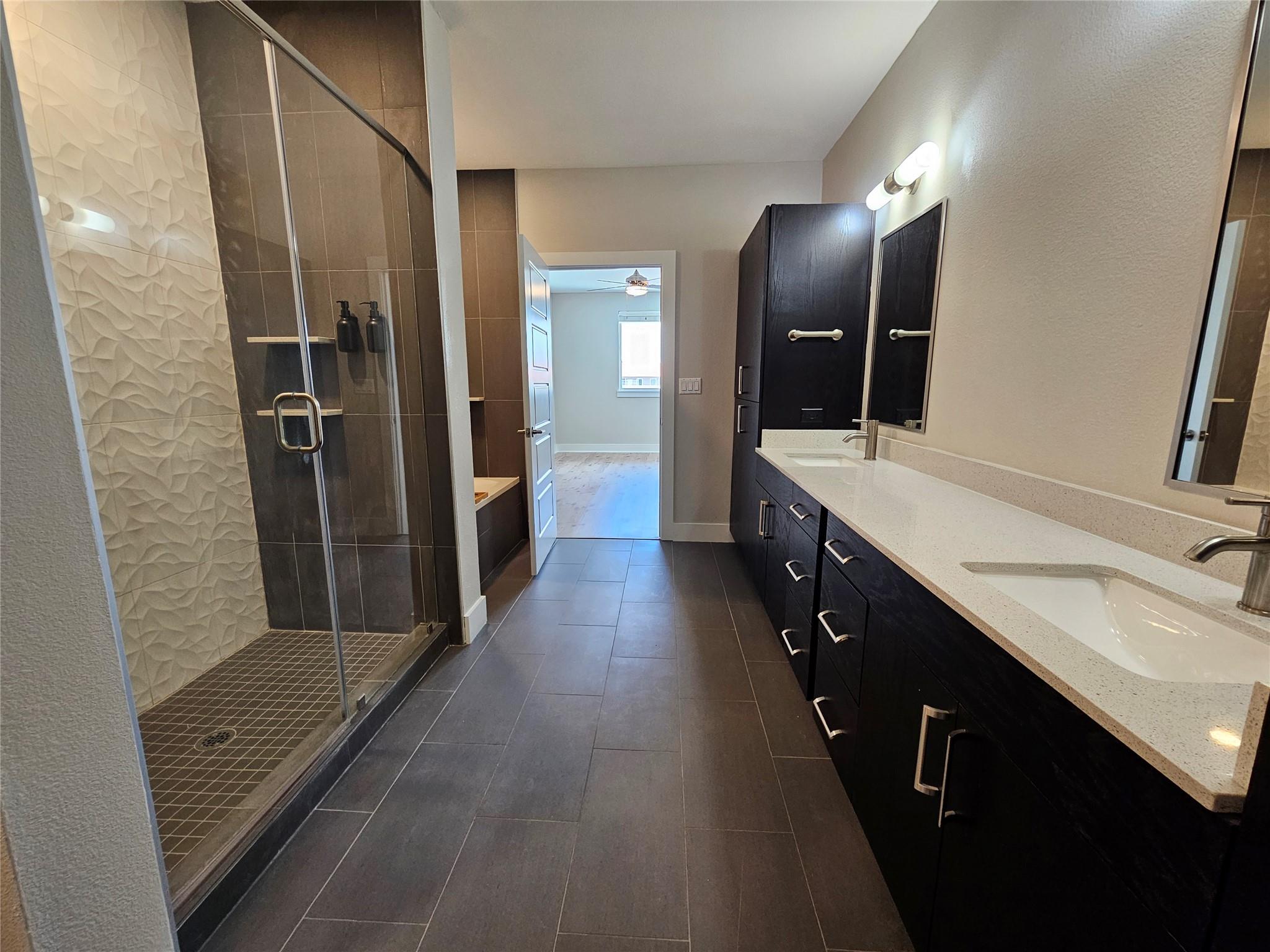 3114 S Congress Ave # 302
