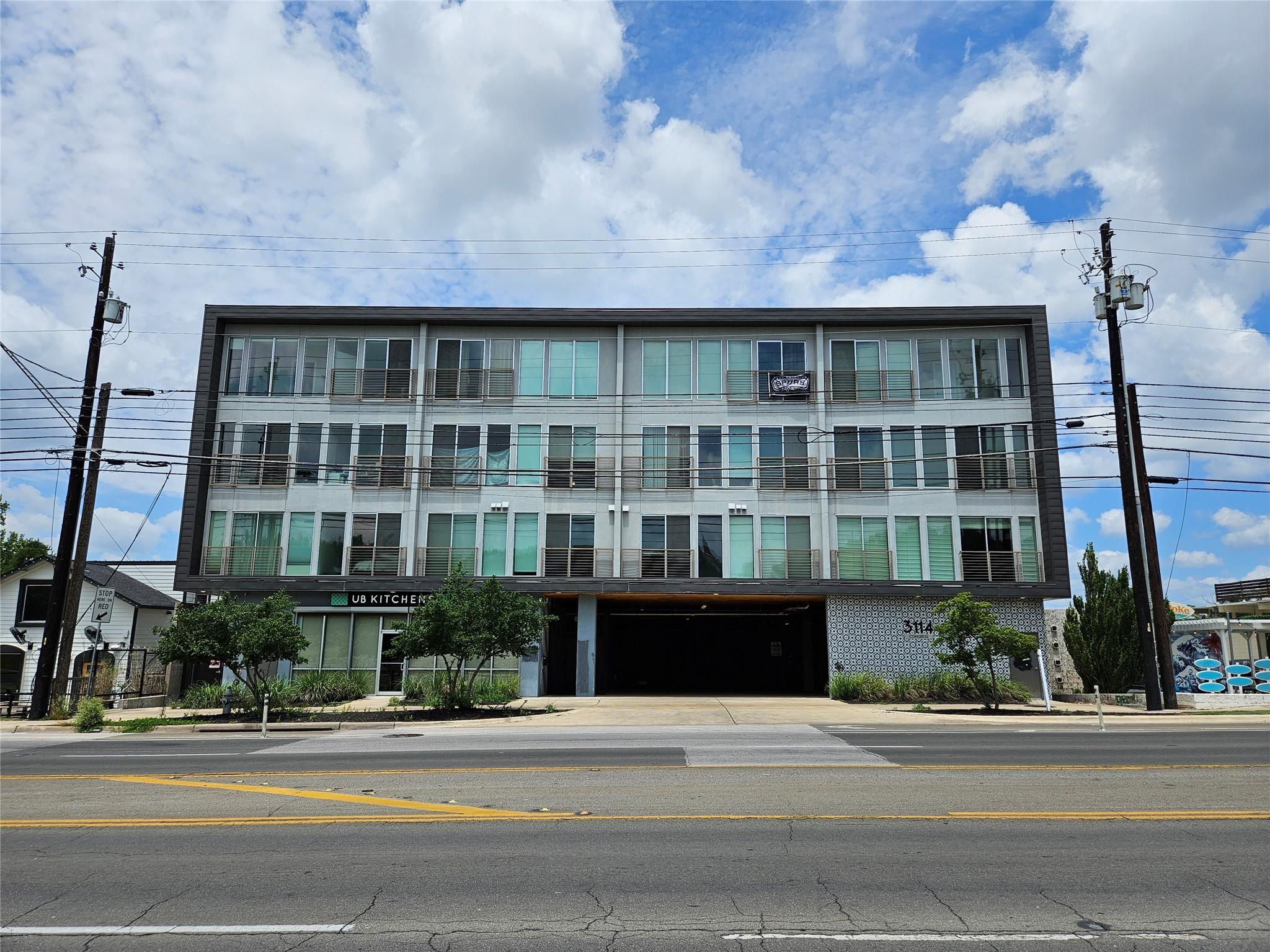 3114 S Congress Ave # 302