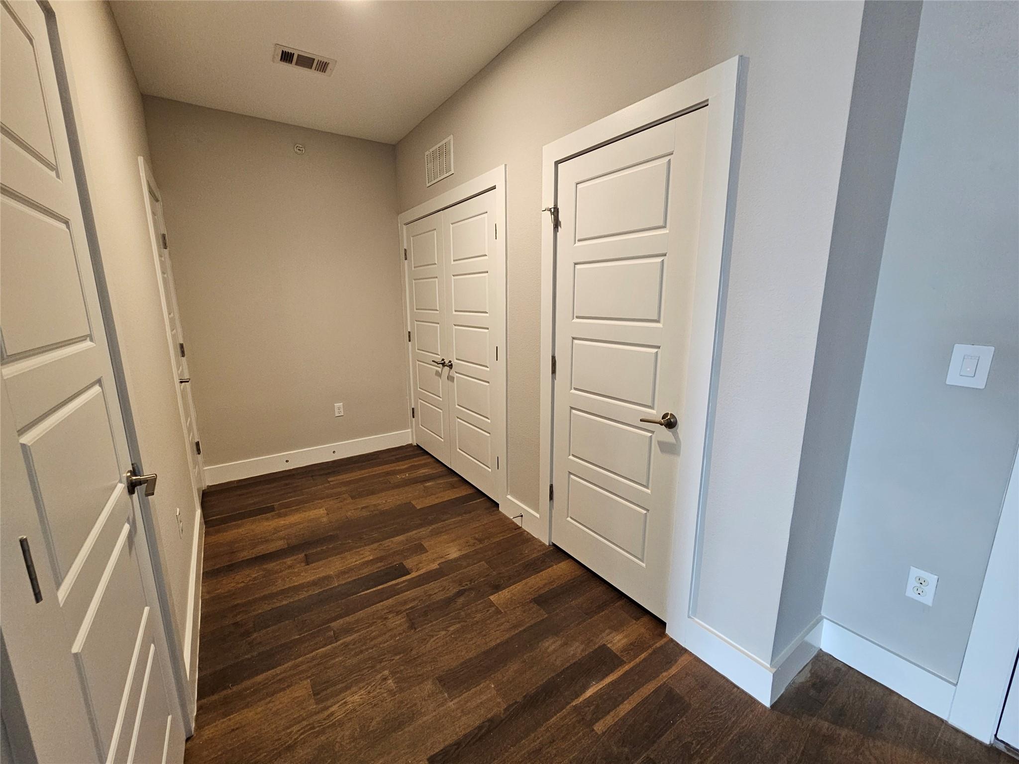 3114 S Congress Ave # 302