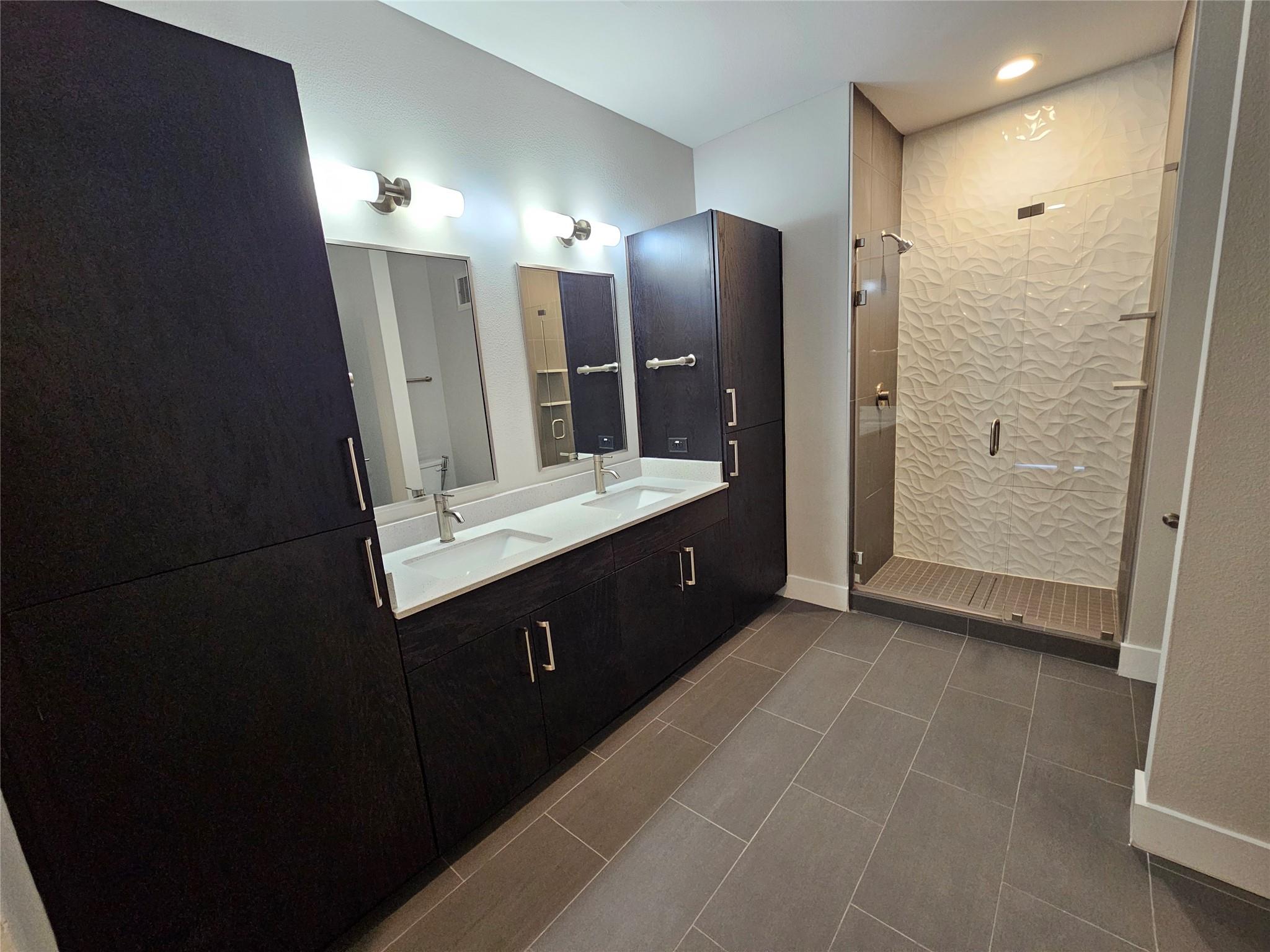 3114 S Congress Ave # 302