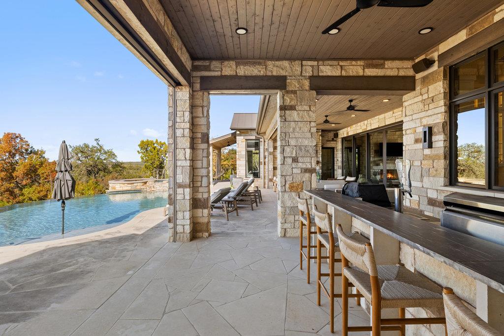 3550 Bell Springs DR