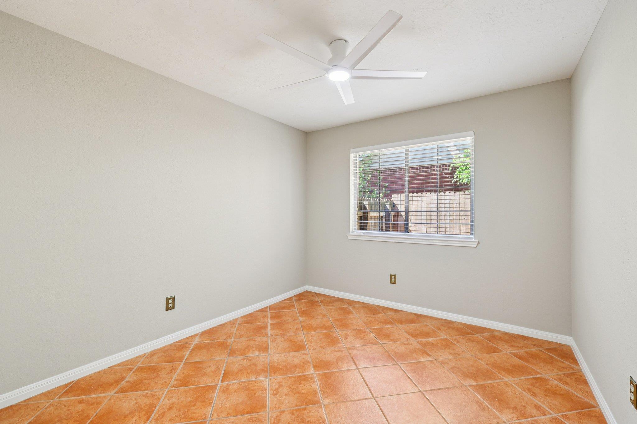 7304 John Blocker DR