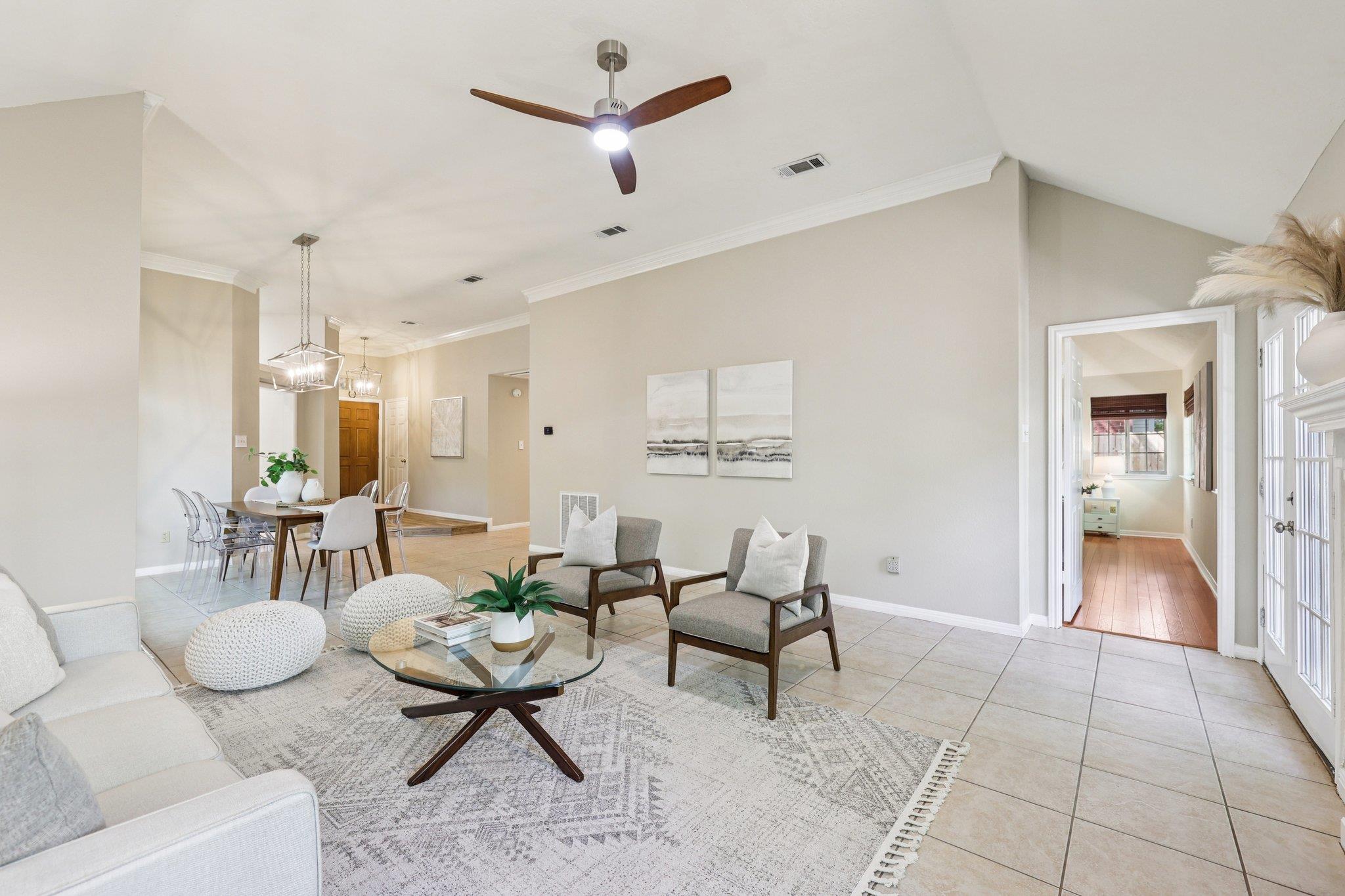 7304 John Blocker DR