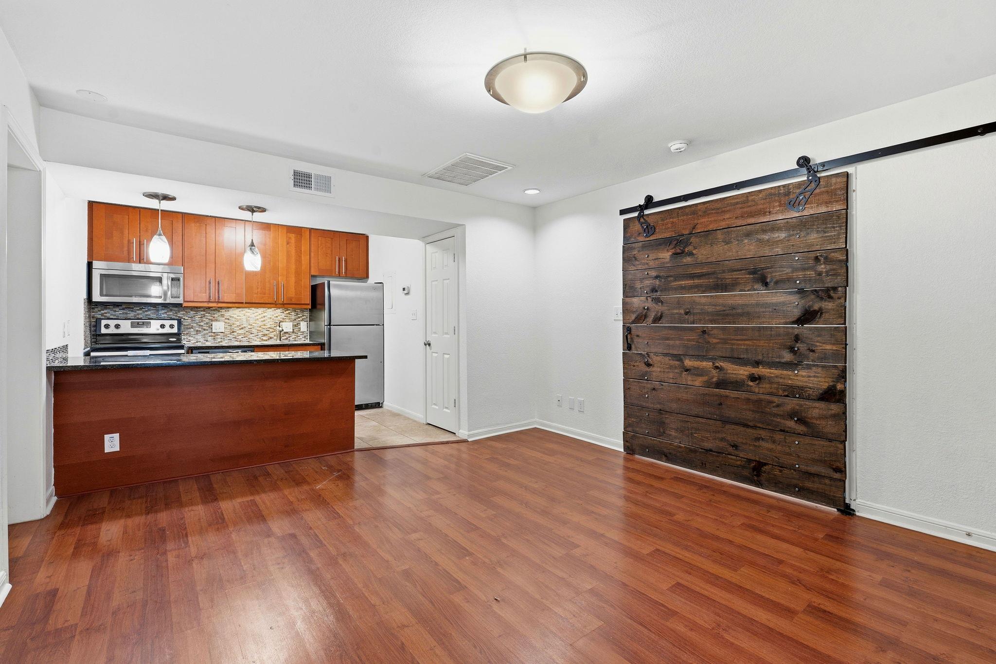 7685 Northcross DR # 1121