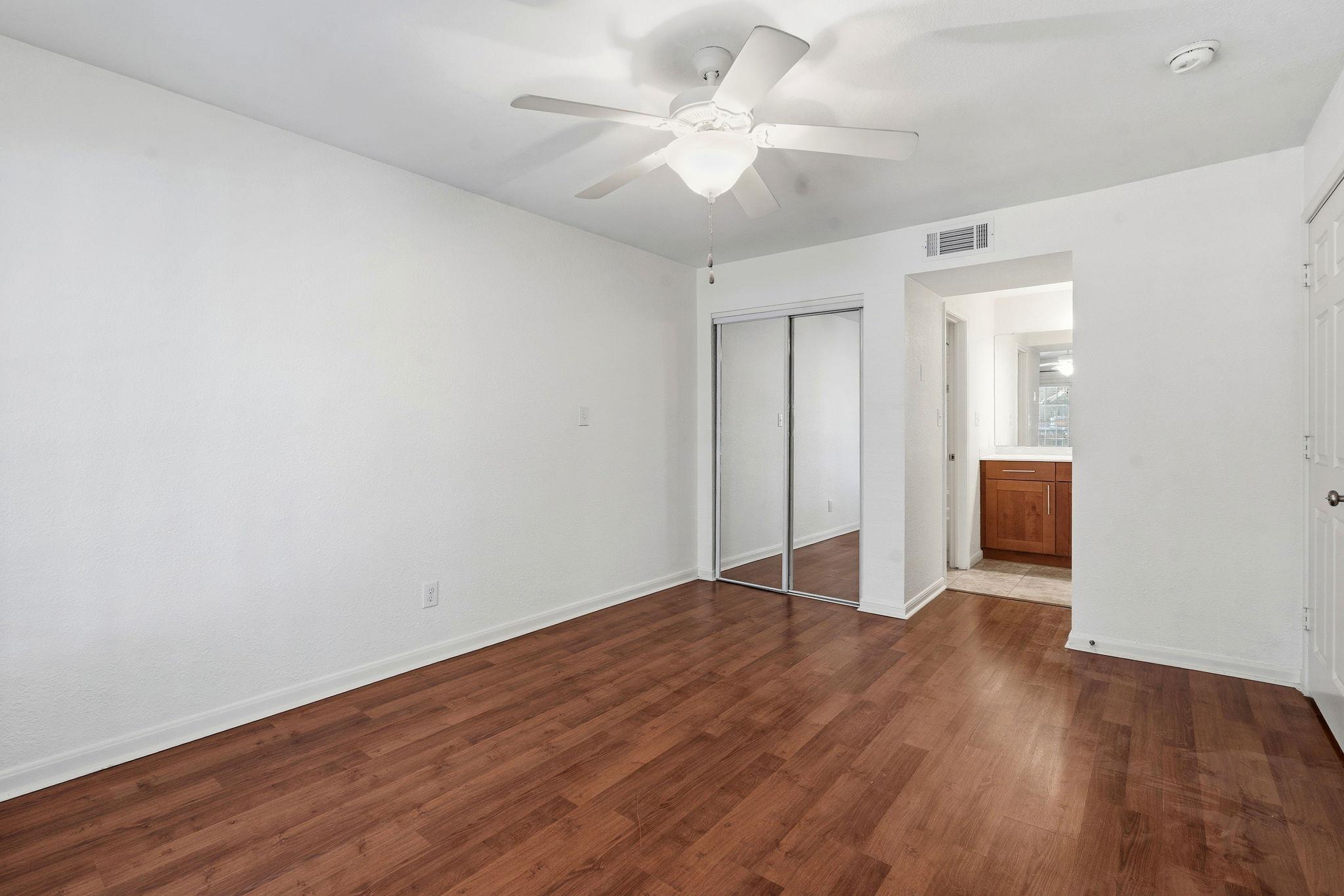 7685 Northcross DR # 1121