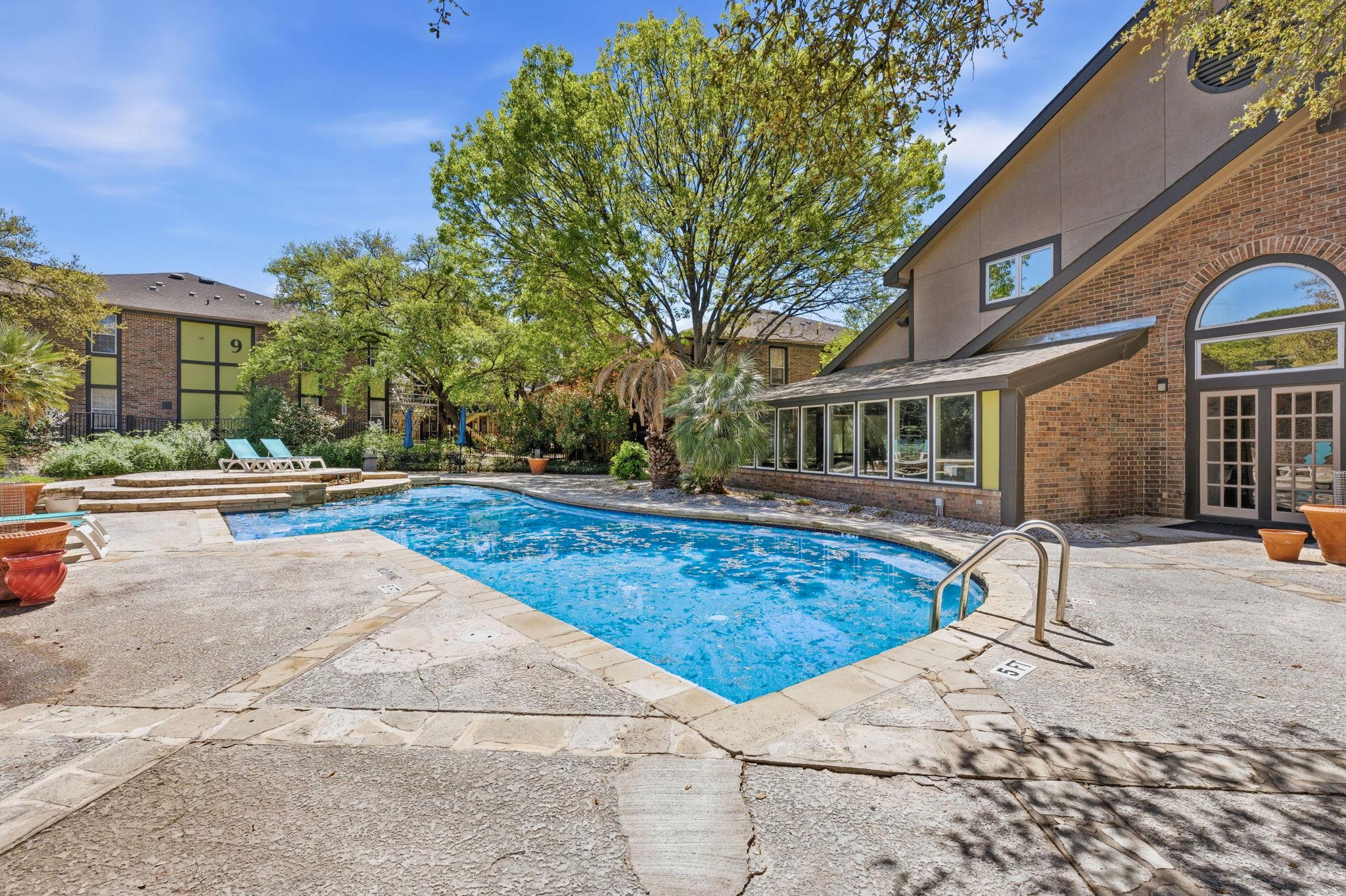 7685 Northcross DR # 1121