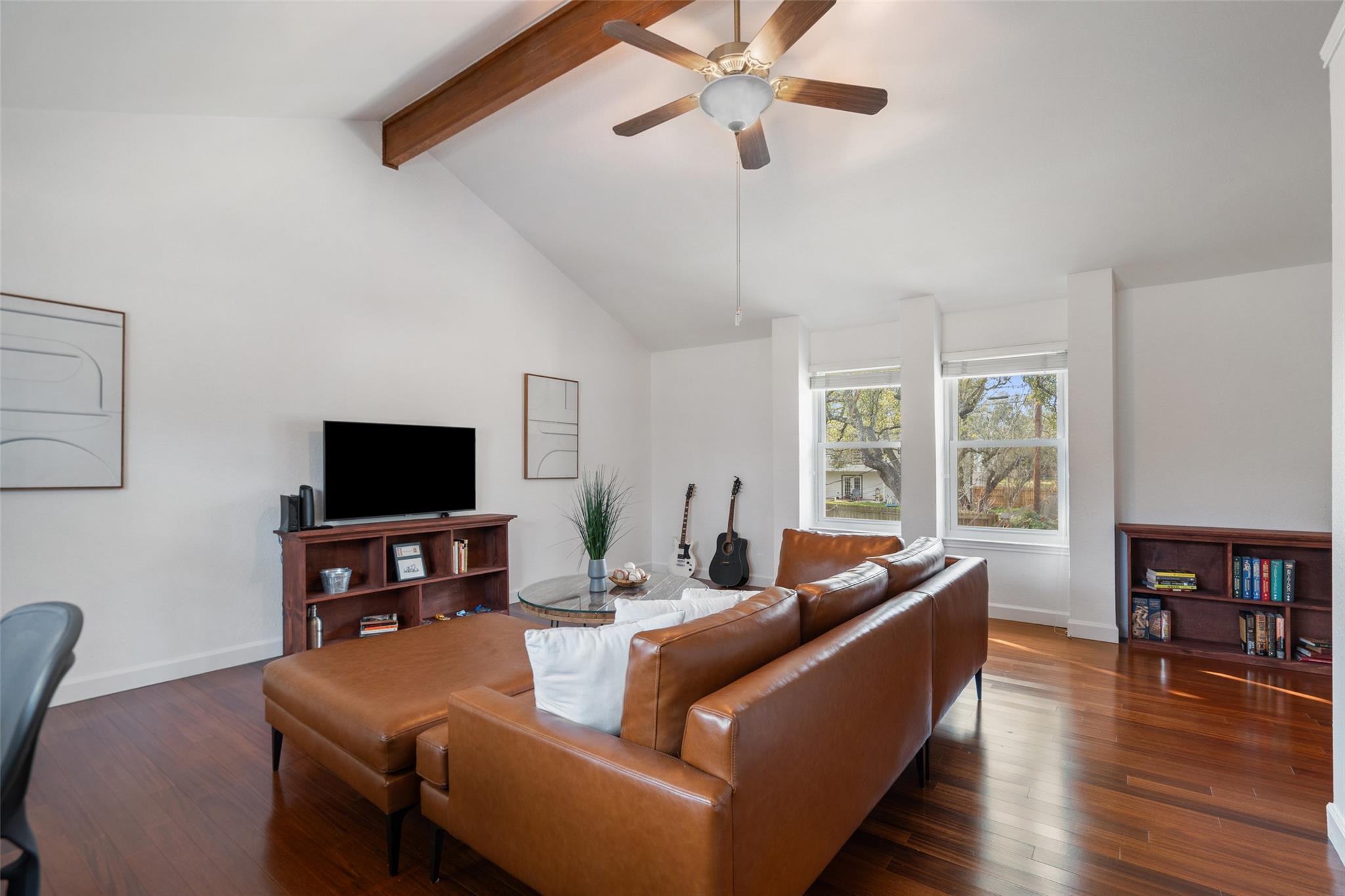 6523 Heron DR
