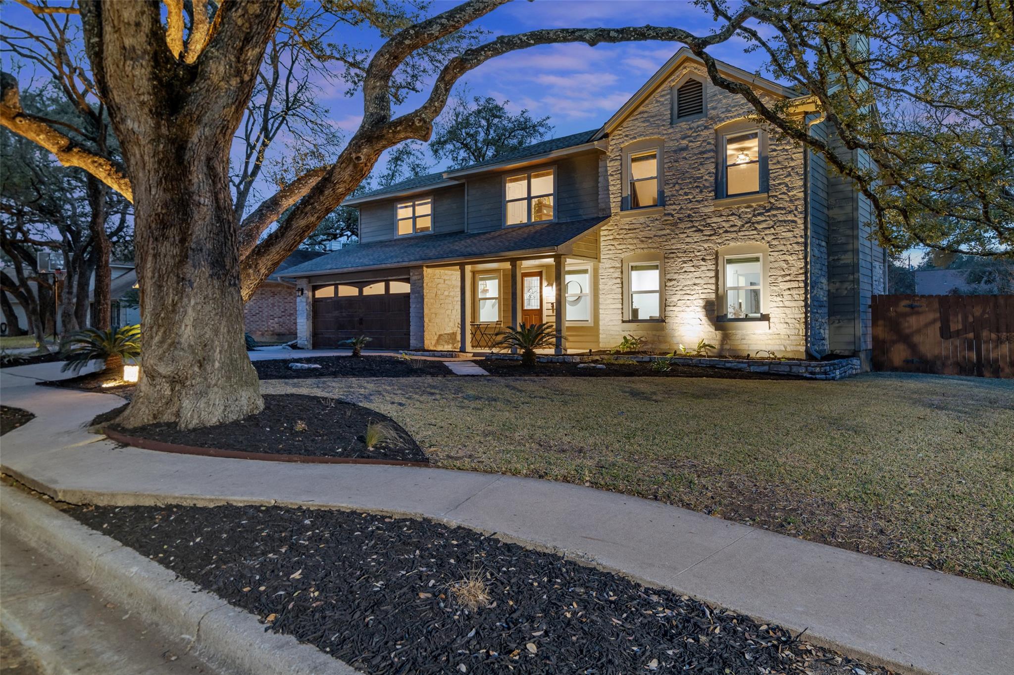 6523 Heron DR