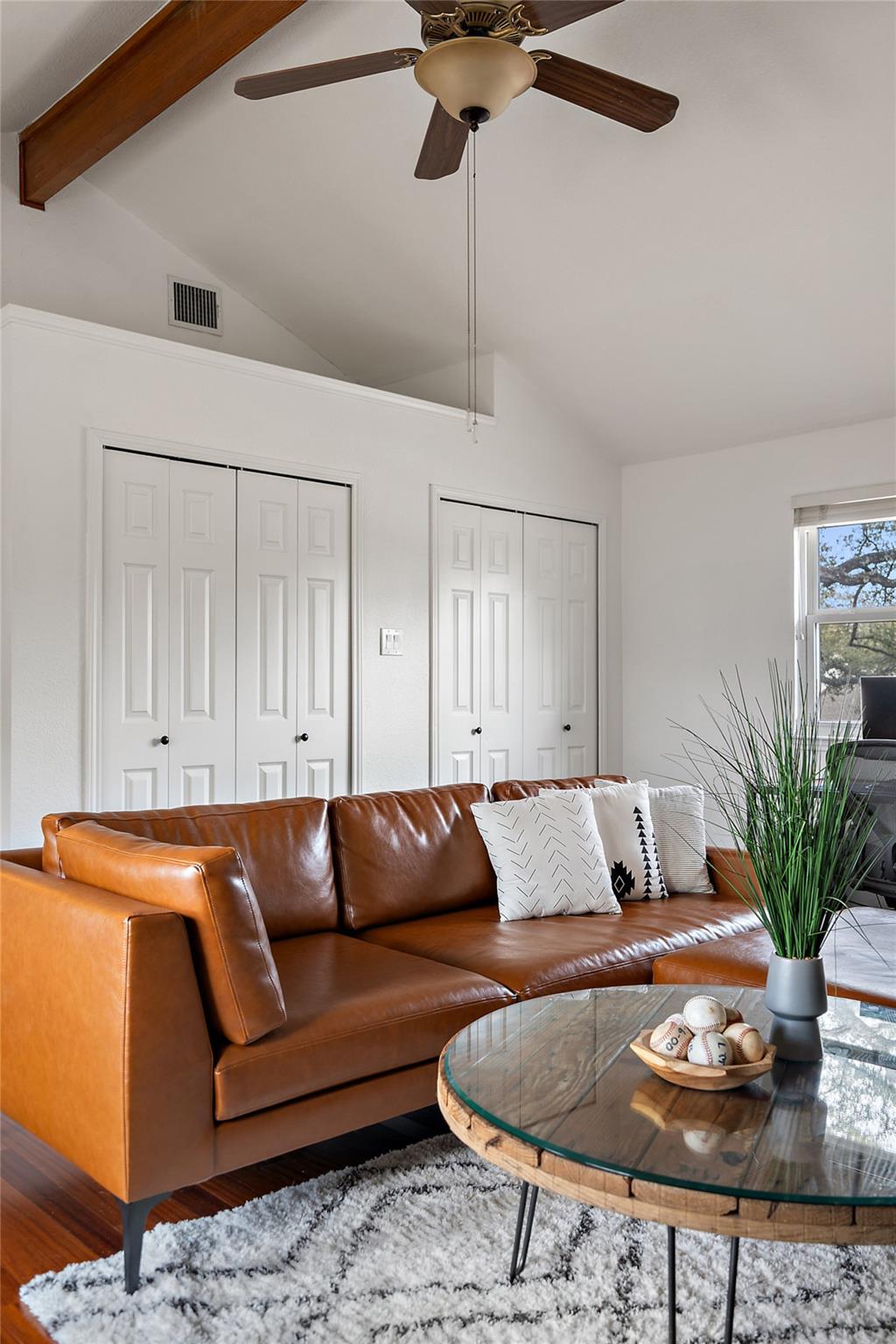 6523 Heron DR