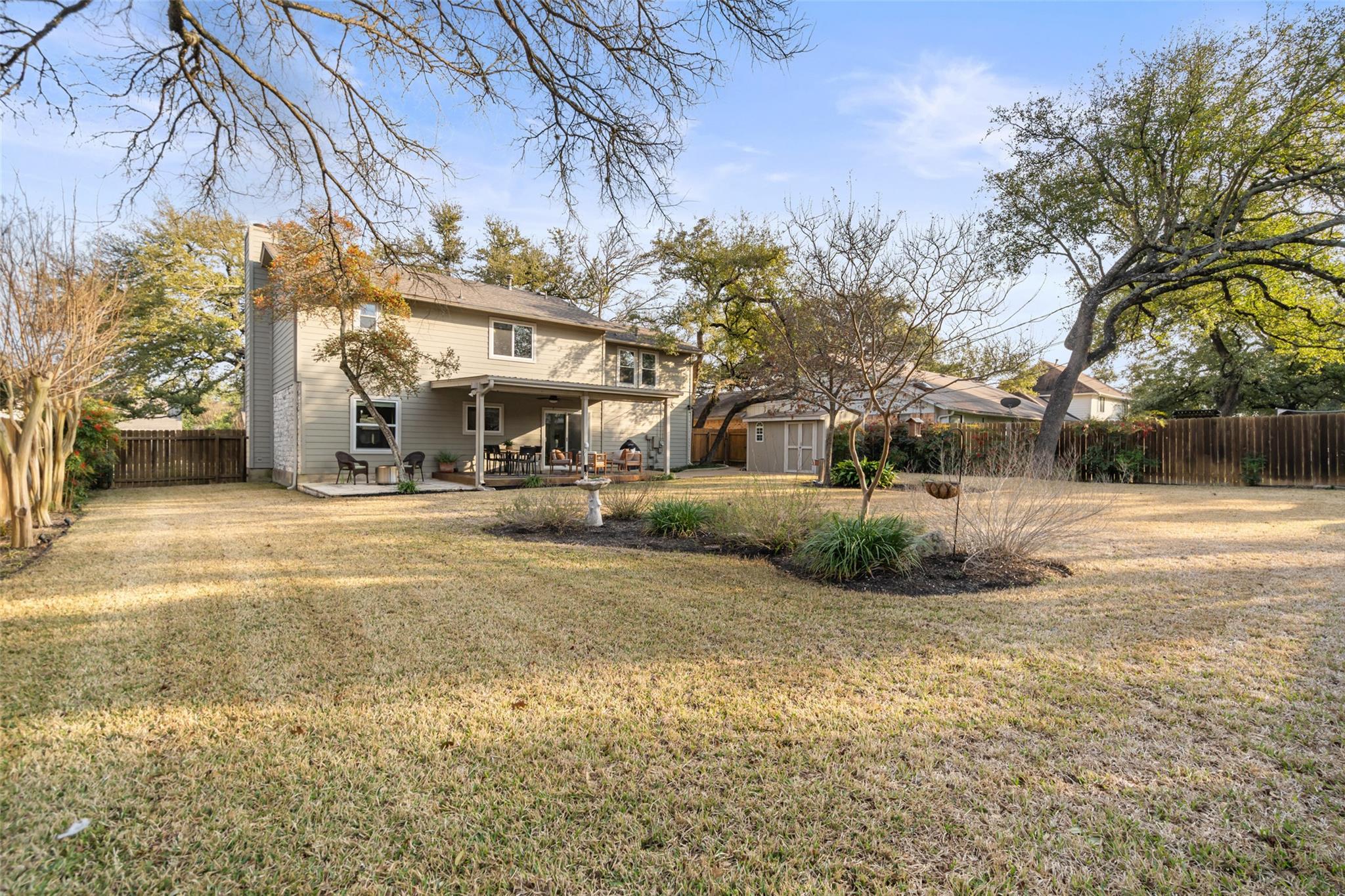 6523 Heron DR