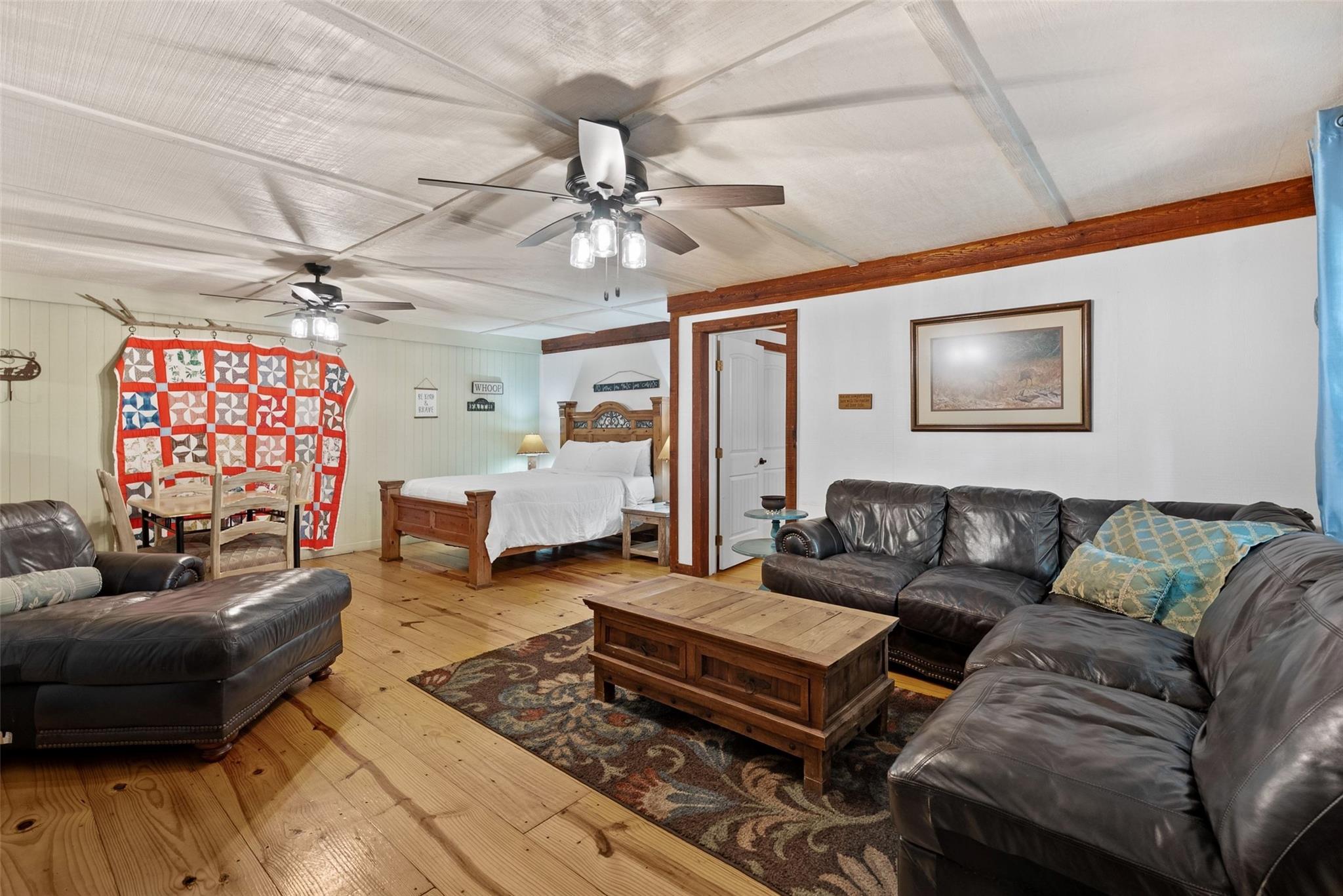 110 Oak DR