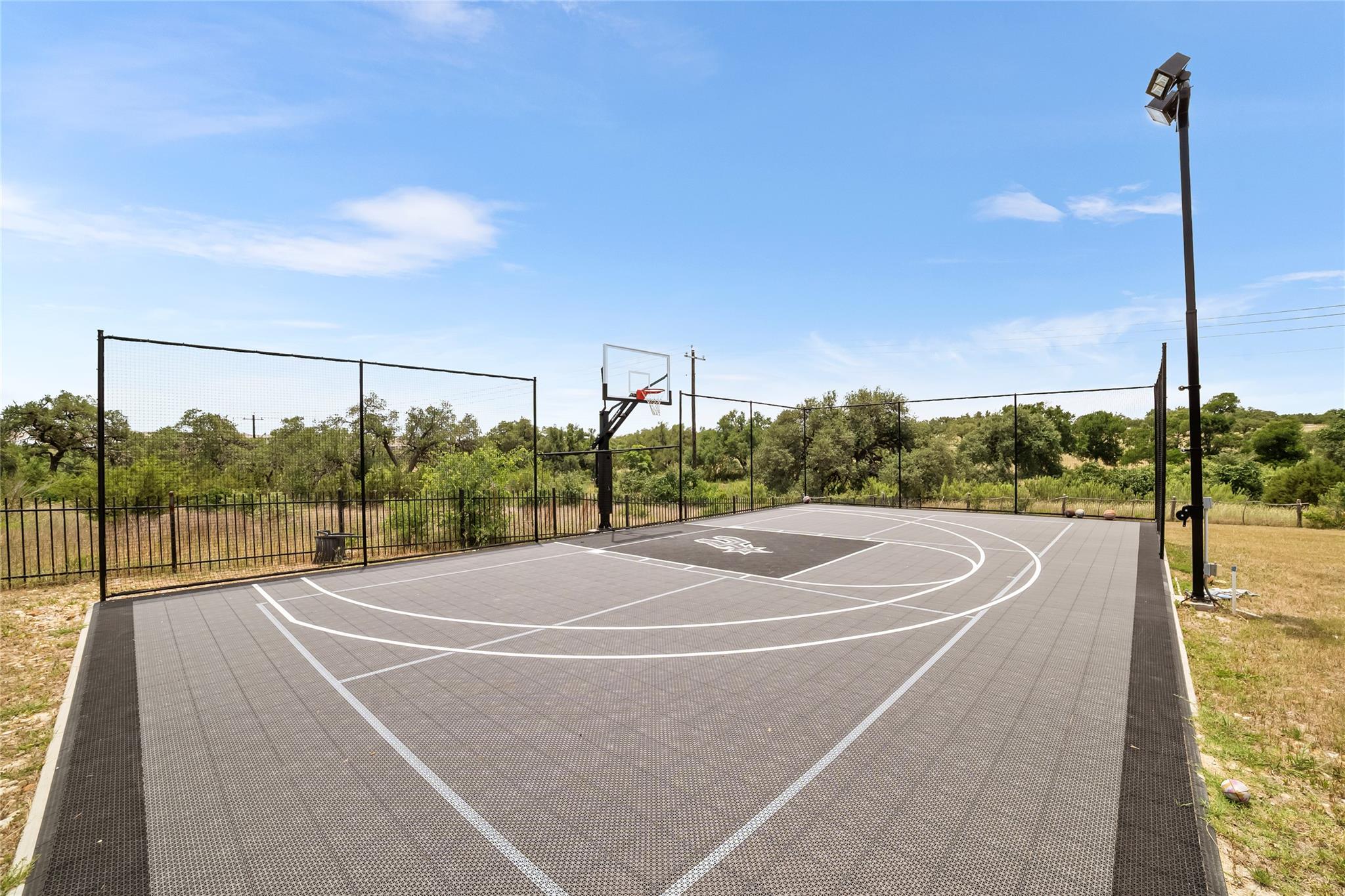 16925 Whispering Breeze DR