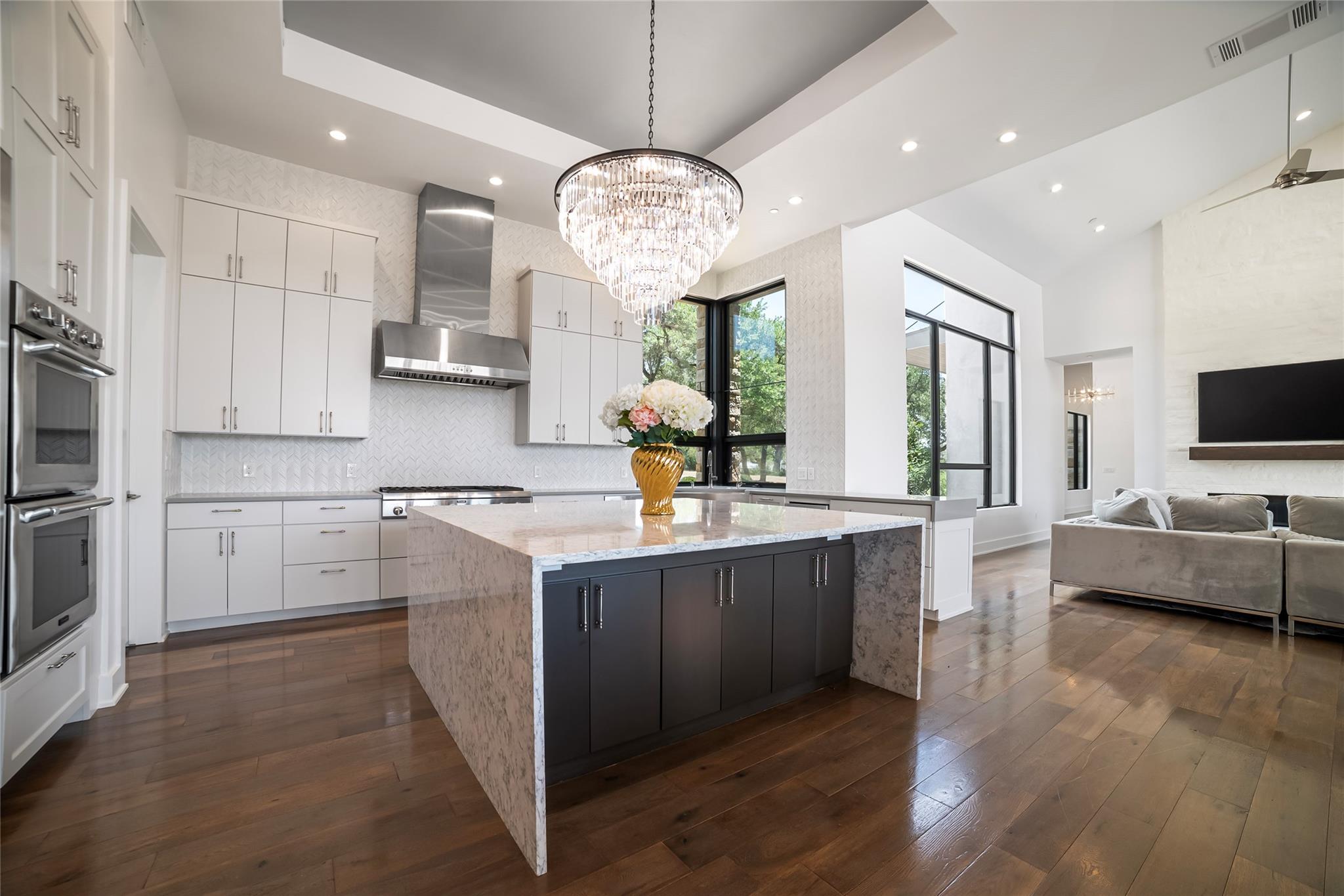 16925 Whispering Breeze DR