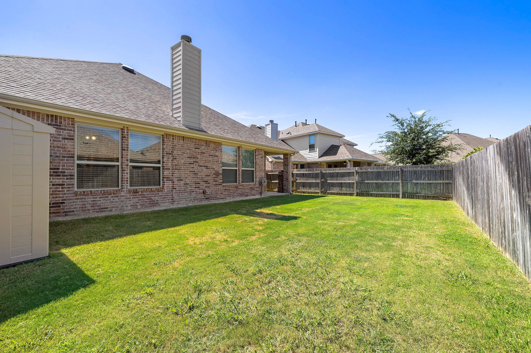 305 Miracle Rose WAY