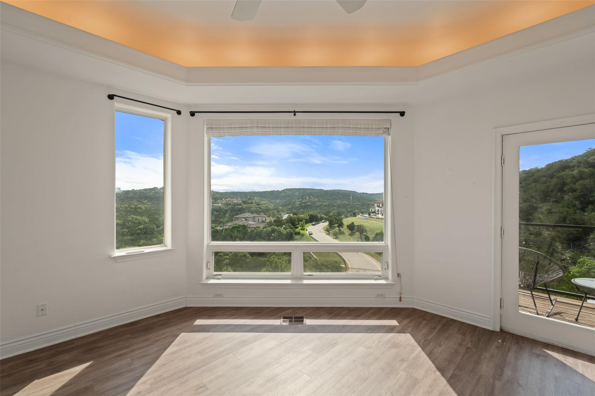 5312 Scenic View DR