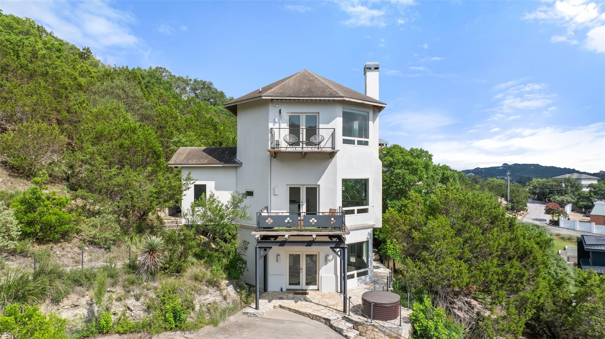 5312 Scenic View DR