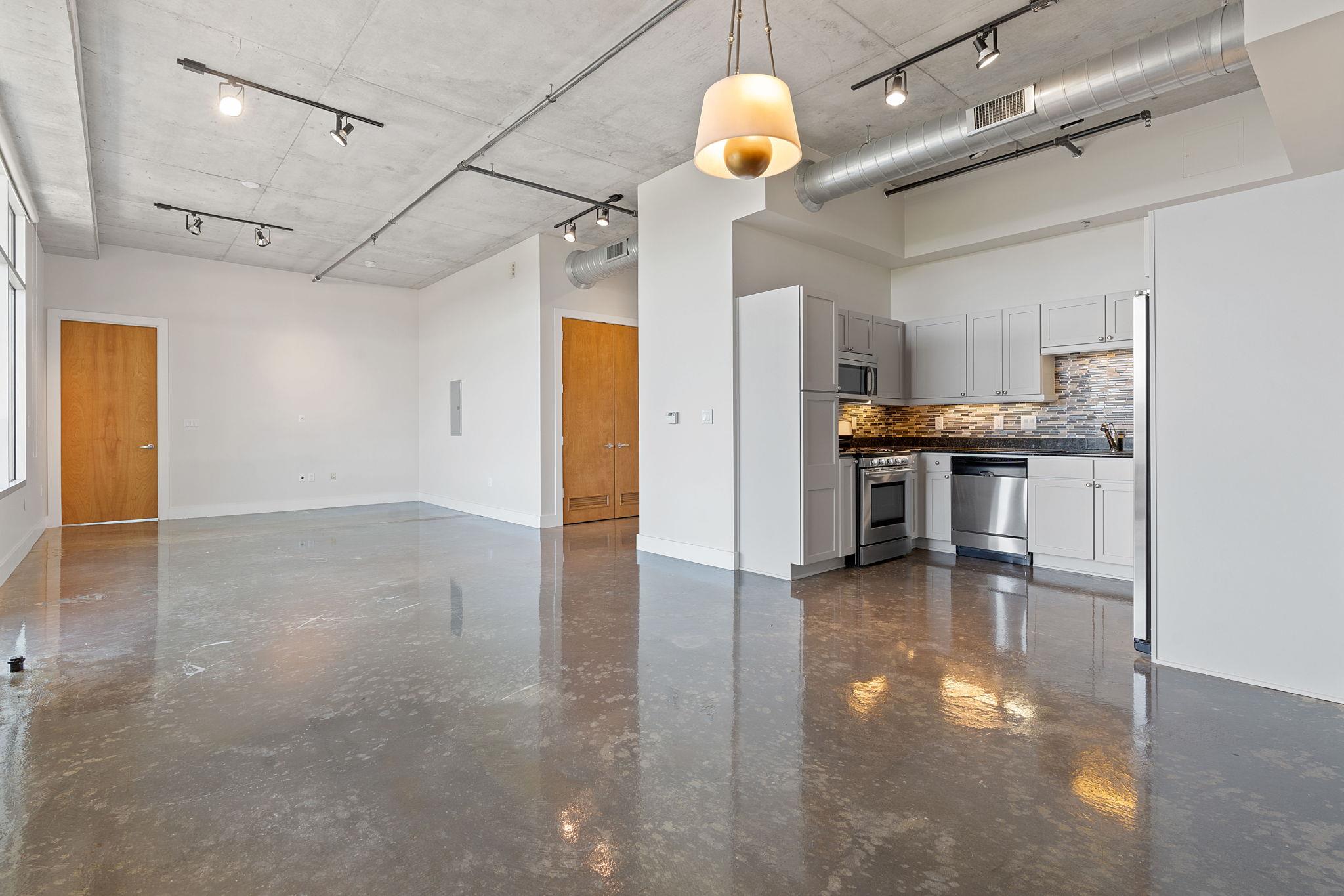 800 W 5th ST # 702