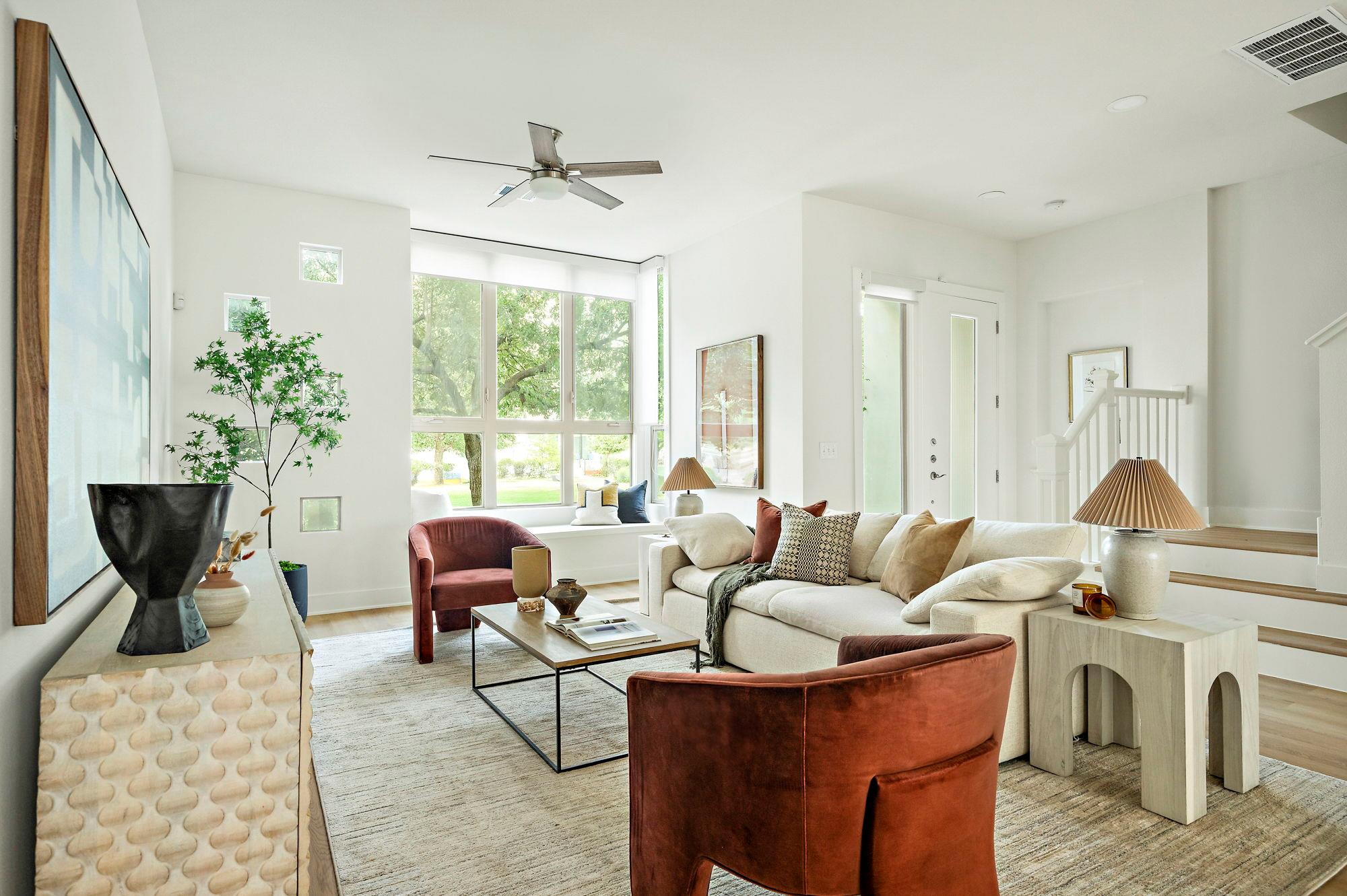 4048 Berkman DR