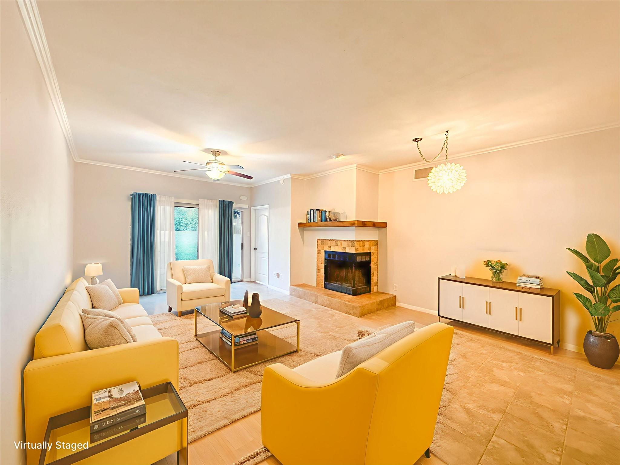 2450 Wickersham LN # 103