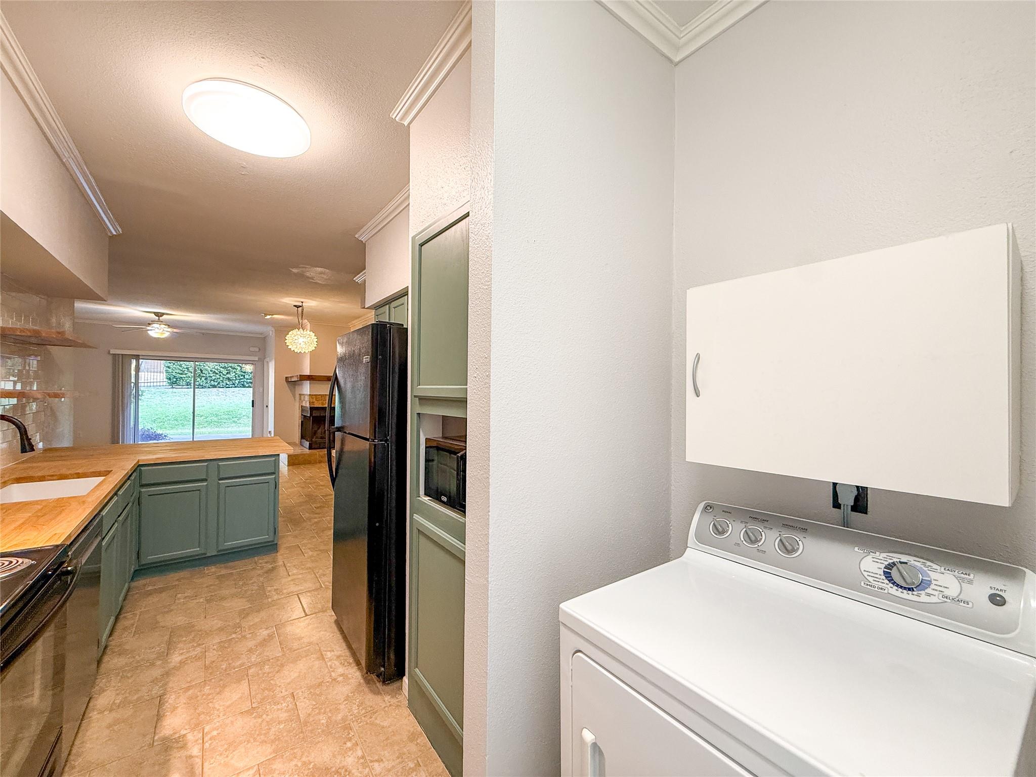 2450 Wickersham LN # 103