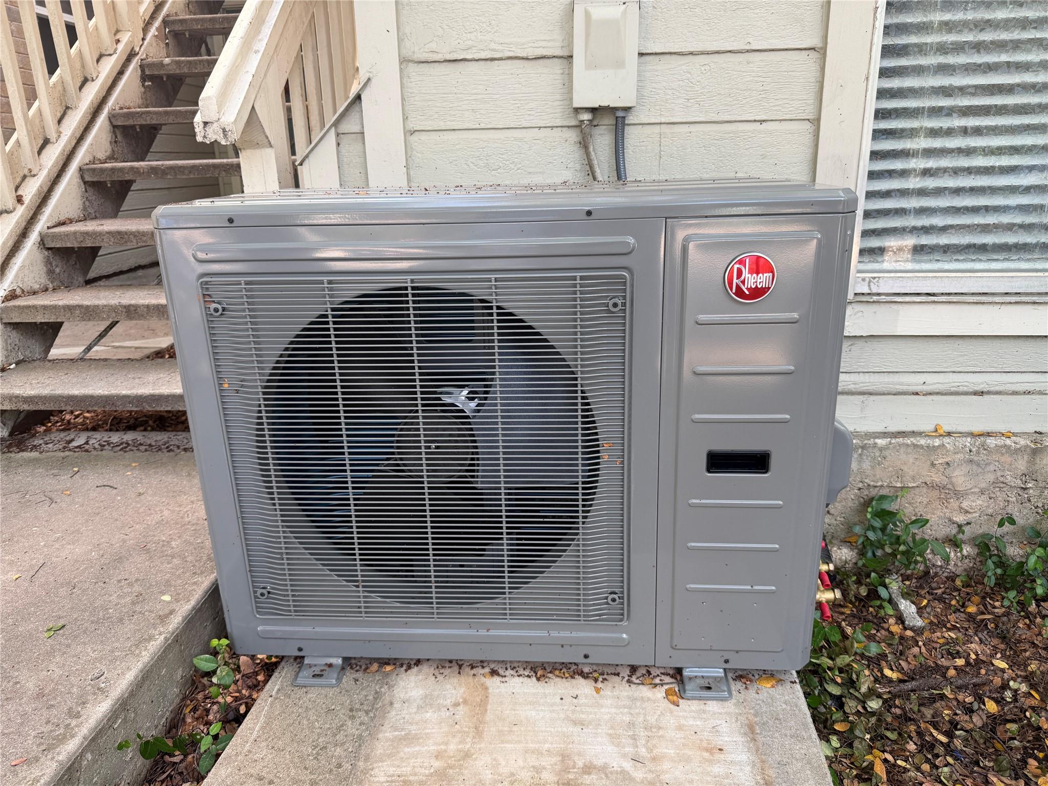 2450 Wickersham LN # 103