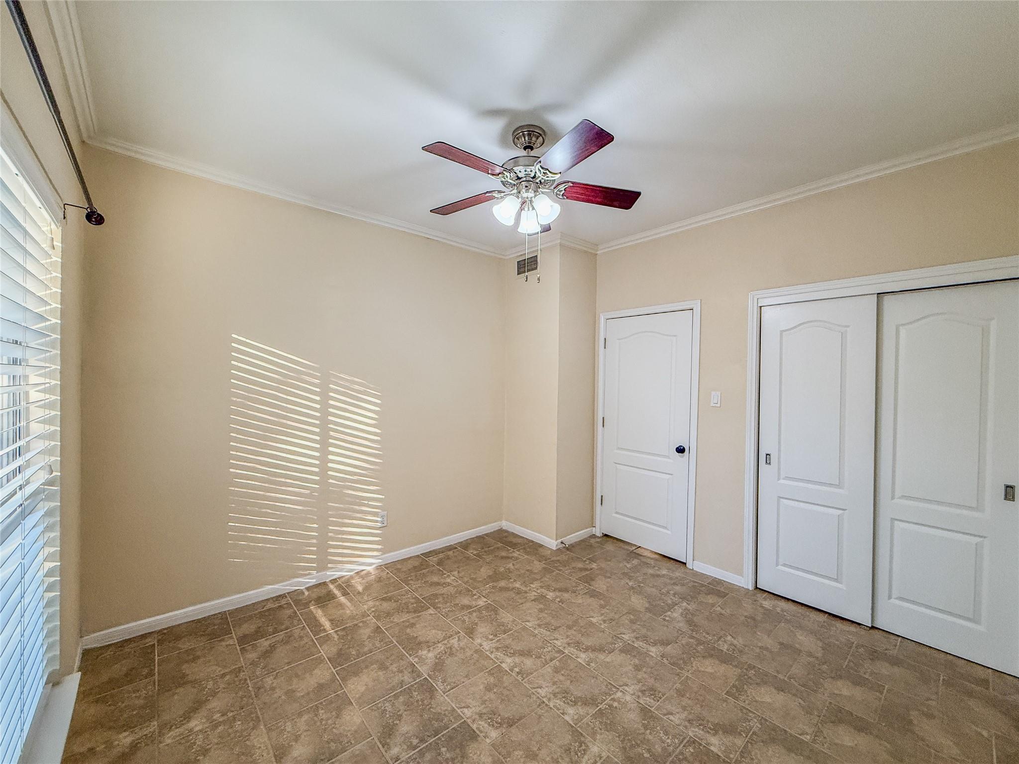 2450 Wickersham LN # 103