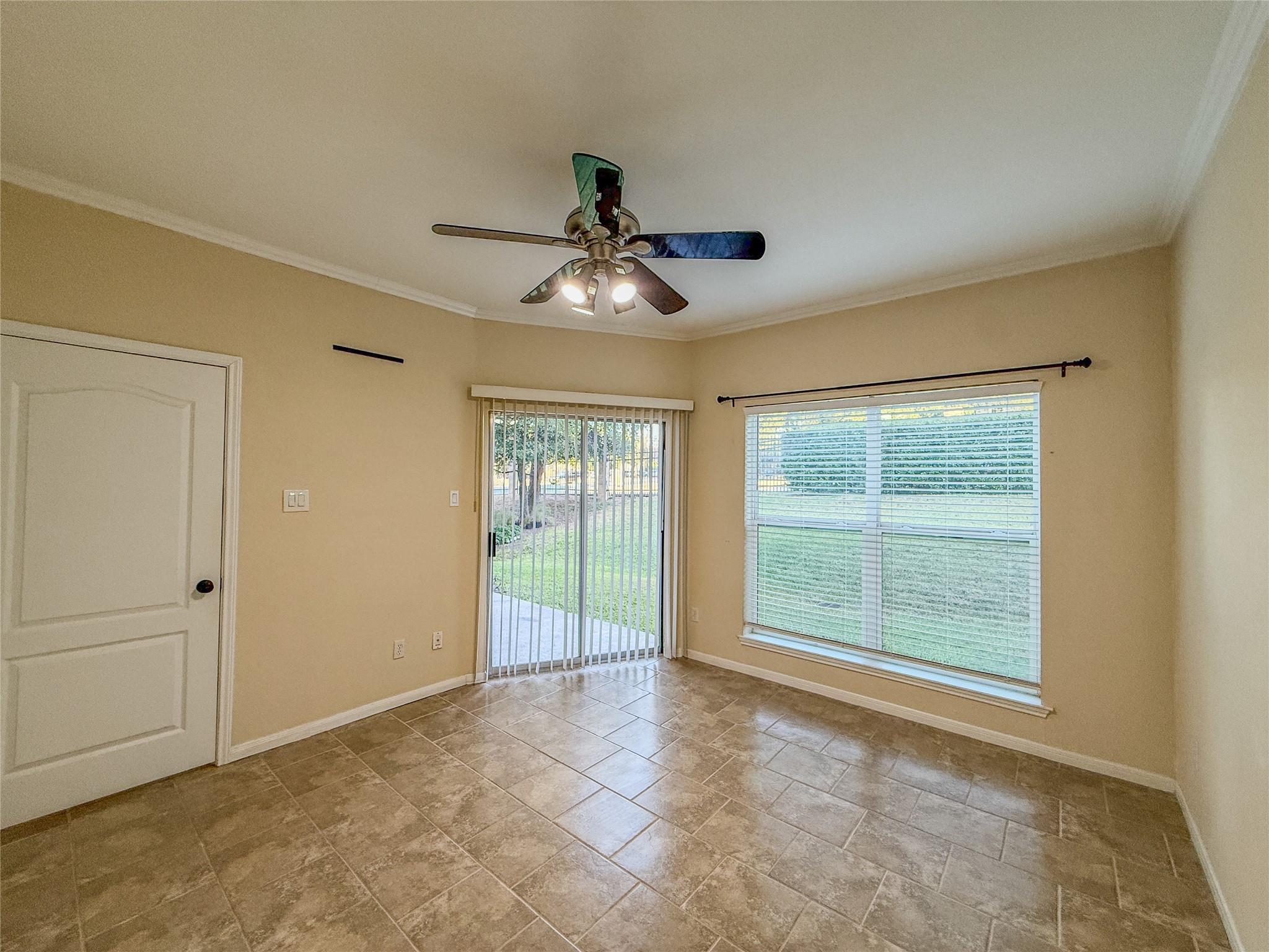 2450 Wickersham LN # 103