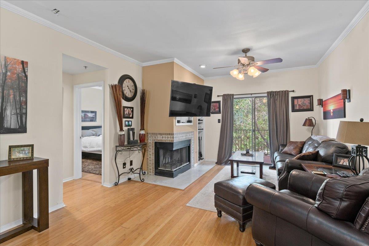 1741 Spyglass DR # 102 Unit: 2-102